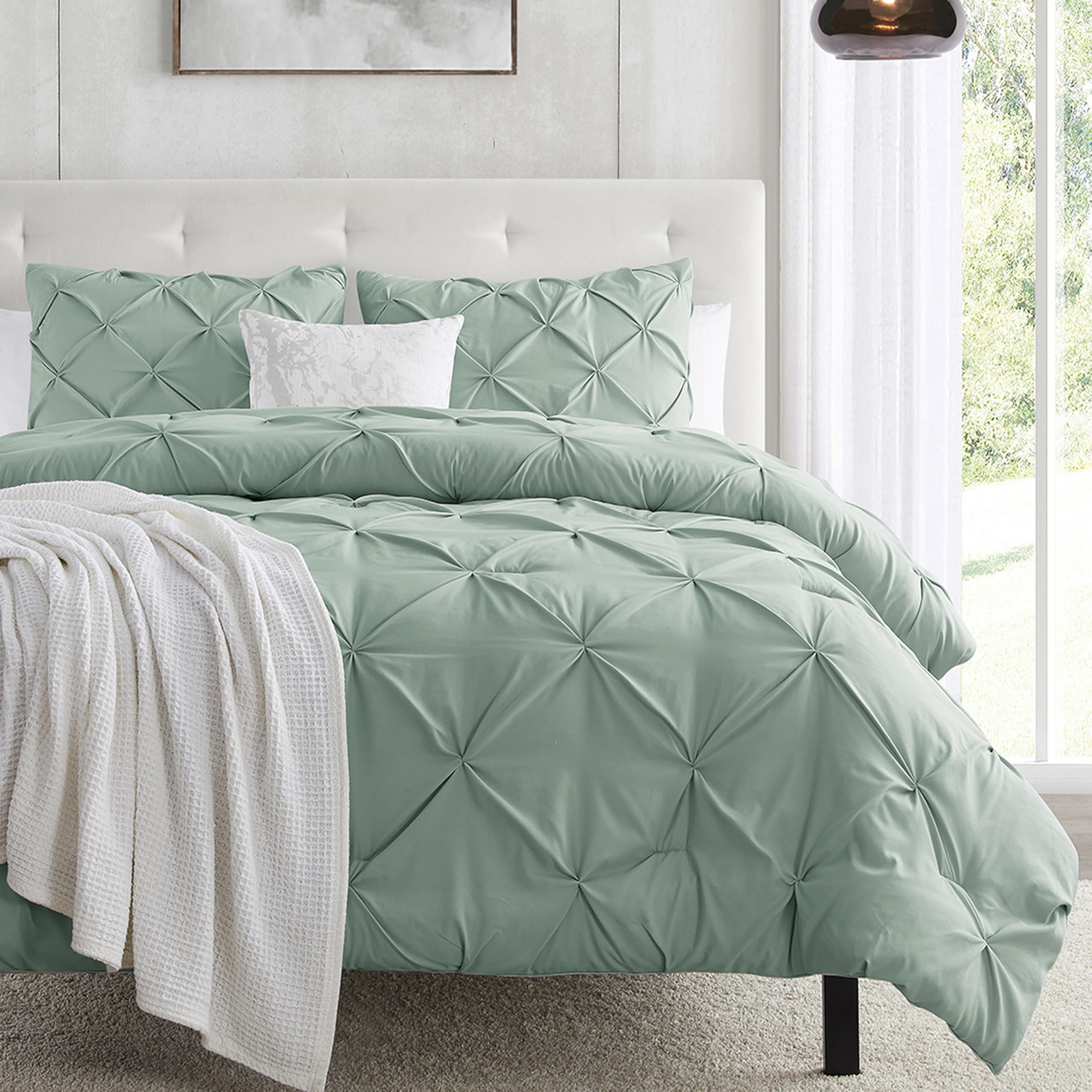 Nestl Sage Green Duvet Cover Queen Size - Soft Double Brushed Duvet Set with Button Closure & Corner Ties, 3 Piece Luxurious Pinch Pleated Duvet Cover