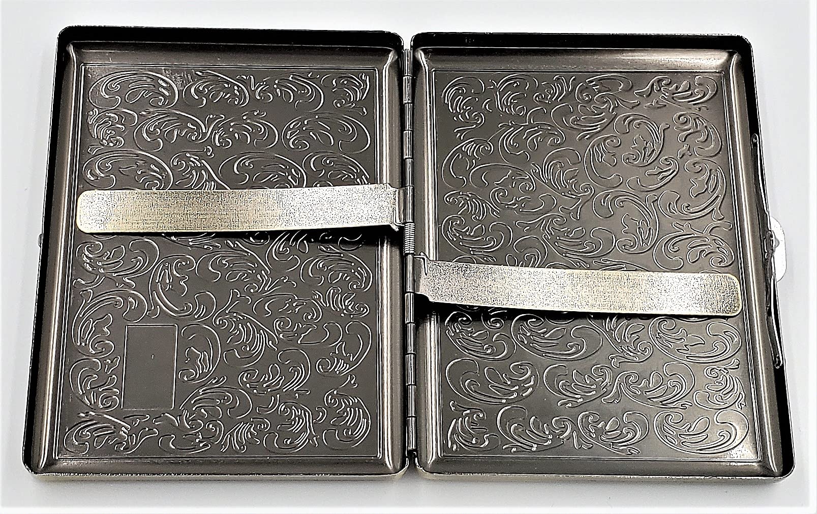 Amazon.com: Retro Cigarette Case Victorian Style Metal Holder for Amazon.com: Retro Cigarette Case Victorian Style Metal Holder for