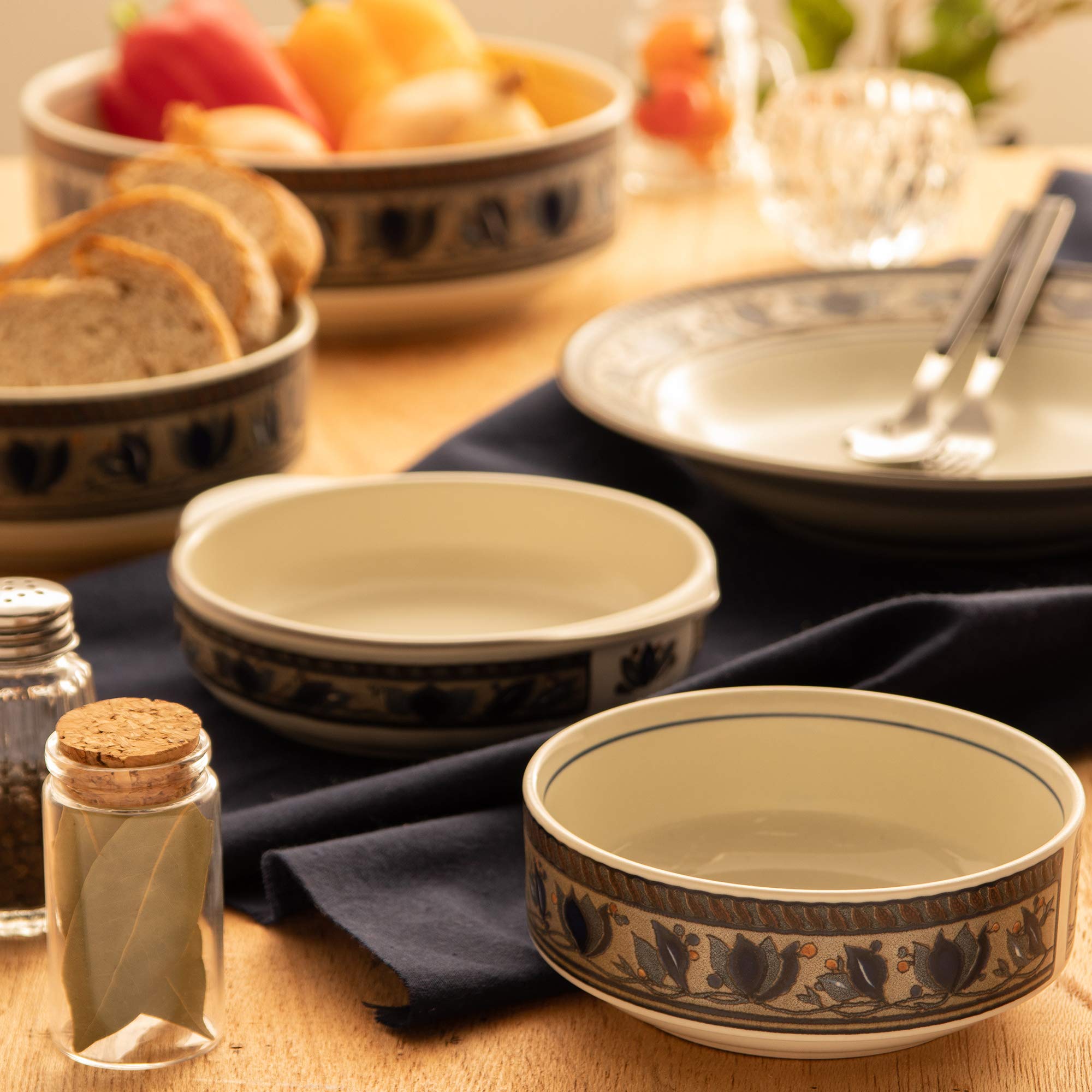 ママMIKASA アラベラ ラウンドグラタン皿、長皿各3セット Amazon.co.jp: MIKASA グラタン皿 アラベラ ホワイト 直径17