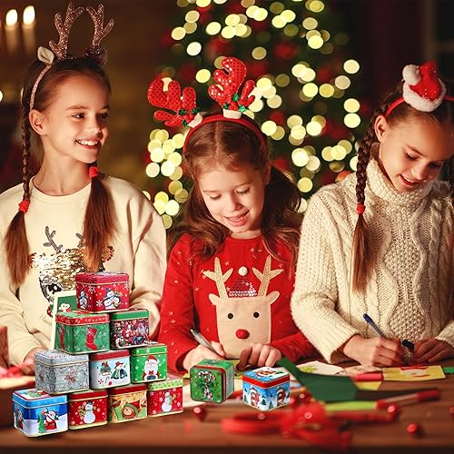 Miniatura 7 de Juego de 24 latas de galletas de Navidad con tapas, 12 estilos, cuadradas, caja pequeña de metal para caramelos, mini cajas de dulces de hojalata