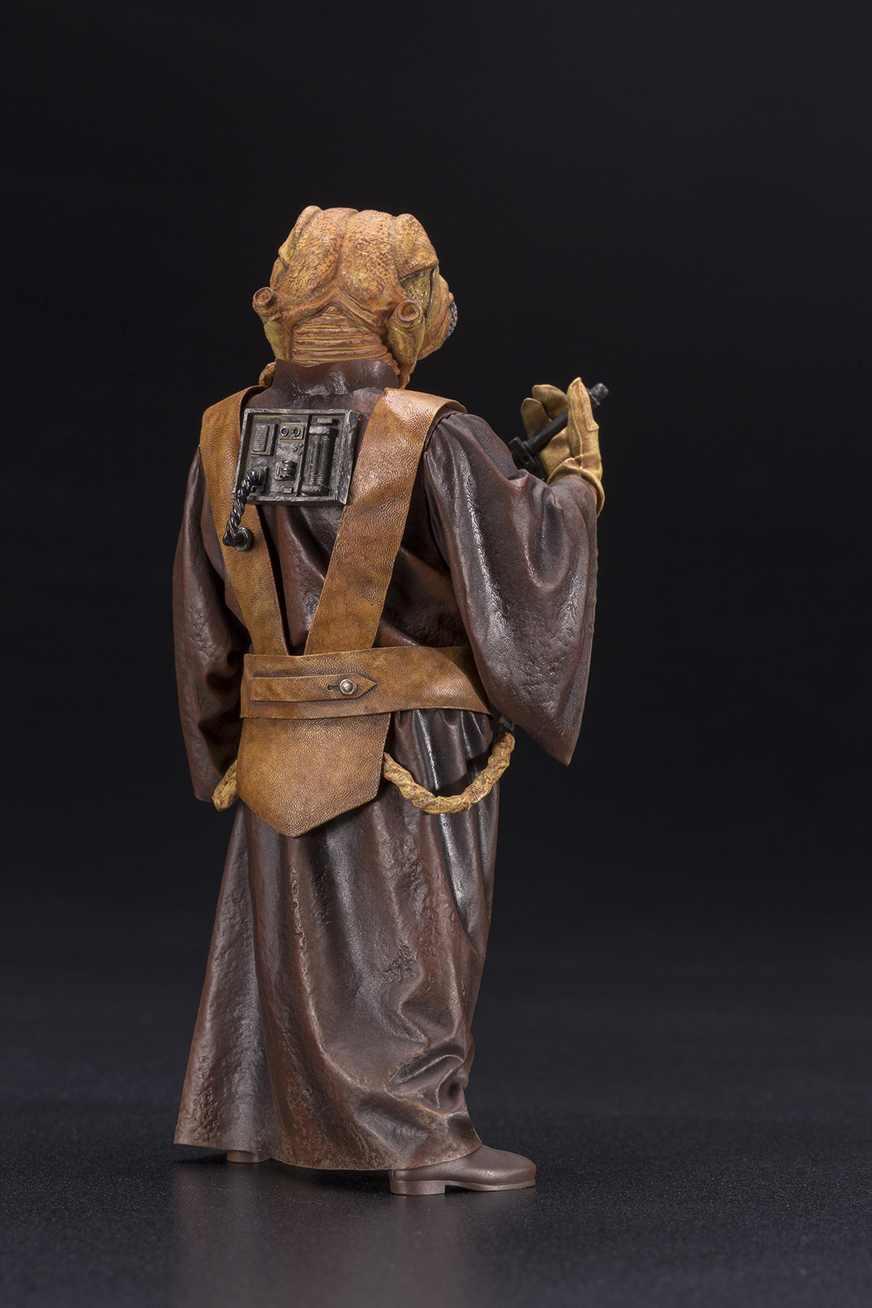 Amazon.com: Kotobukiya Star Wars Bounty Hunter Zuckuss Artfx+