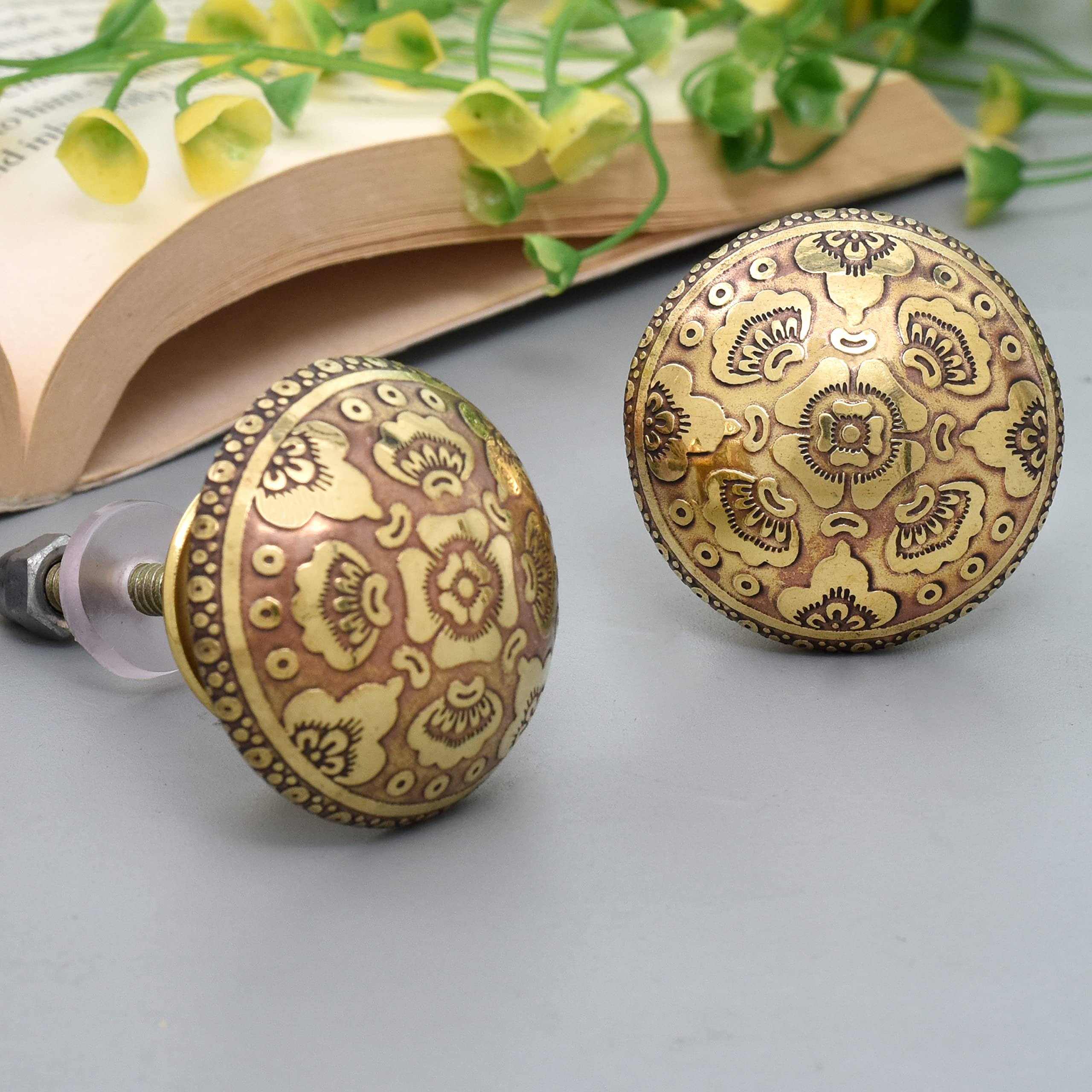 Indian Shelf 6 Pack Gold Floral Brass Drawer Knobs for Kitchen Cabinet Hardware Door Pulls Nursery Decorative Kids Dresser Knobs Luxury Wardrobe