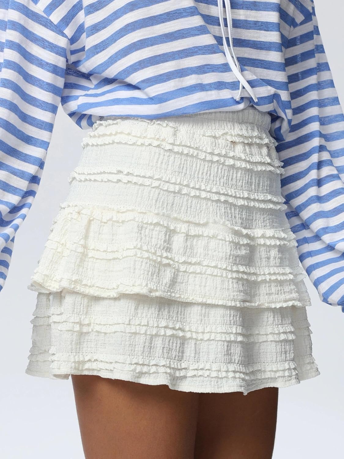 Minissaia feminina plissada, saia curta rodada evasê com babados de cintura alta para mulheres em promoção! Veja a oferta e mais achadinhos de Saias 5 Hoje é o melhor dia para comprar Minissaia feminina plissada, saia curta rodada evasê com babados de cintura alta para mulheres com aquele preço maroto! Promoção! Aproveite a oferta! 5