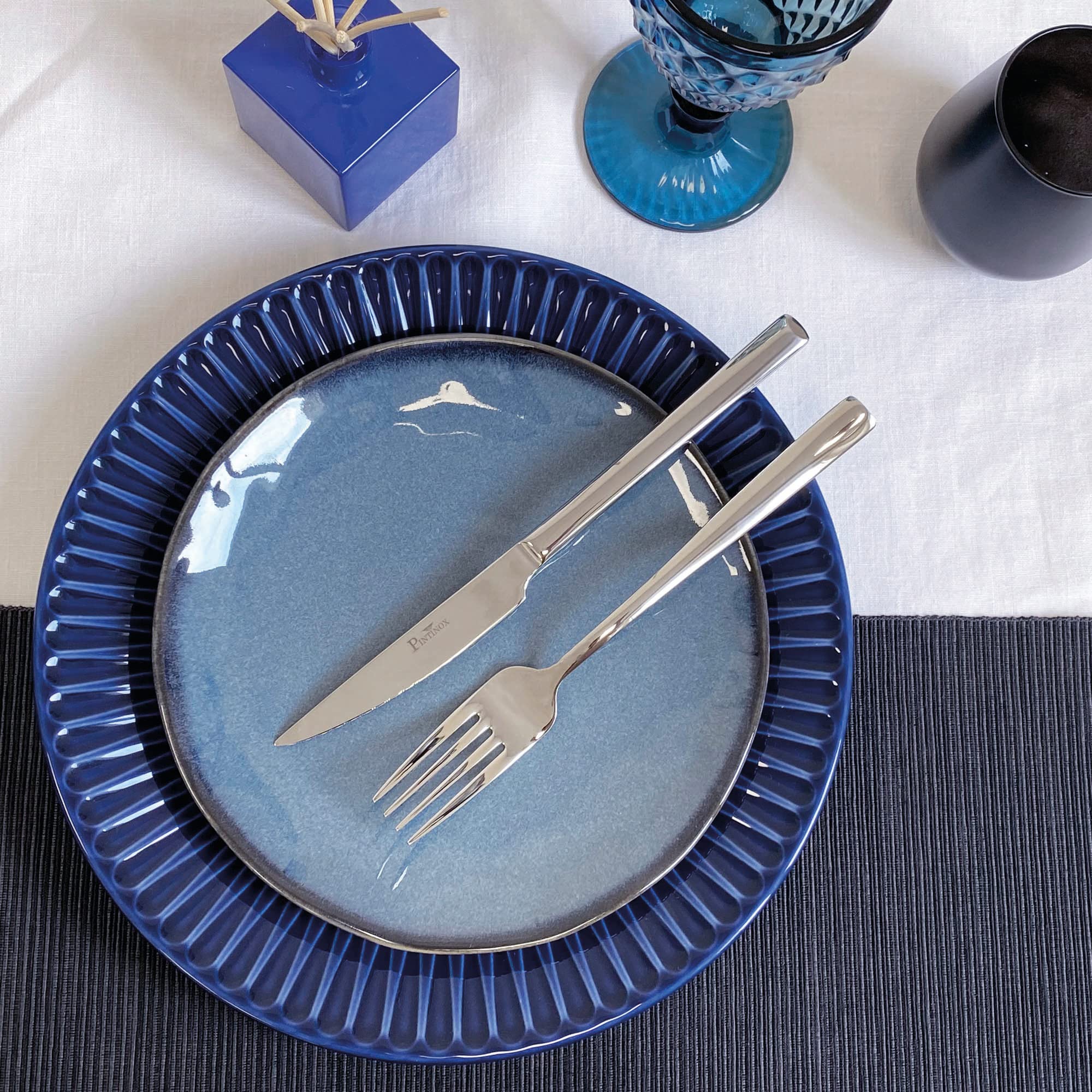 Prima Collection - Amalfi - Service de 48 couverts, avec couteaux à steak, pour 12 personnes