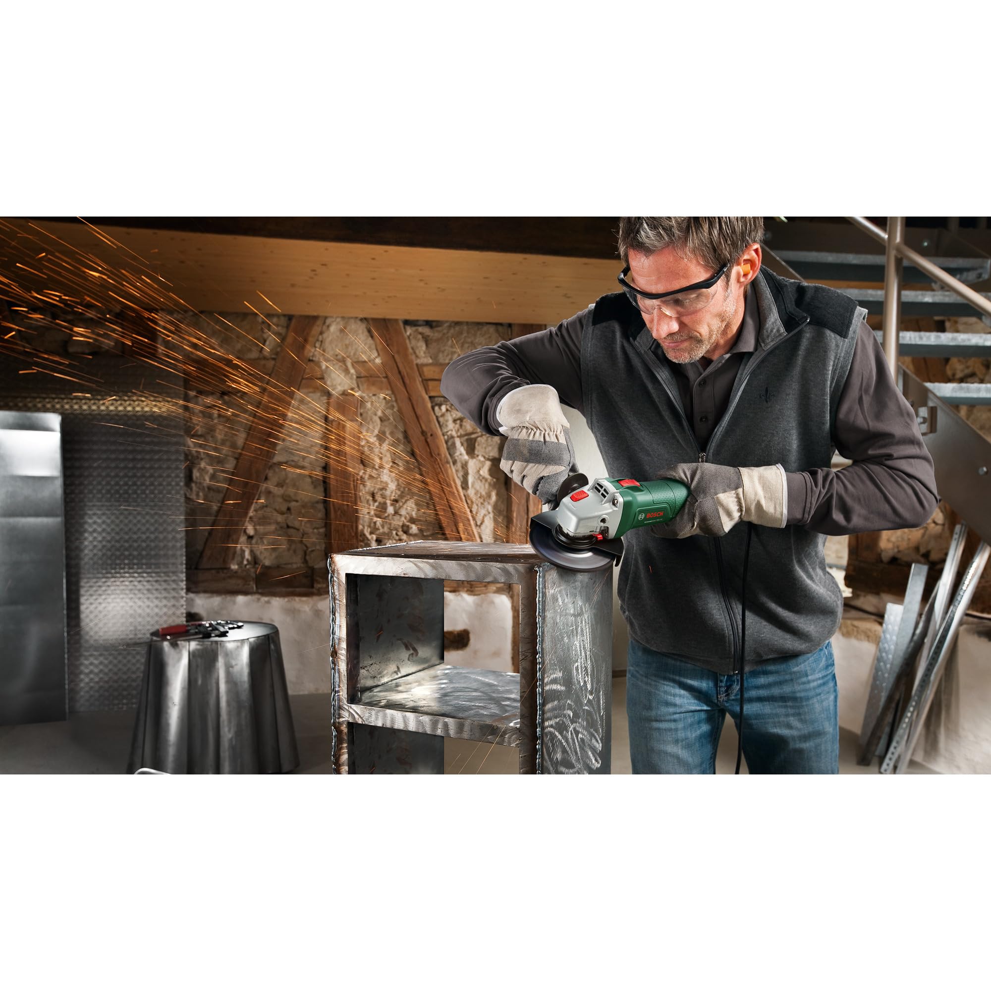 Bosch Minismerigliatrice angolare UniversalGrind 750-125 (750 W; per smerigliatura, taglio, spazzolatura e levigatura; in confezione di cartone)