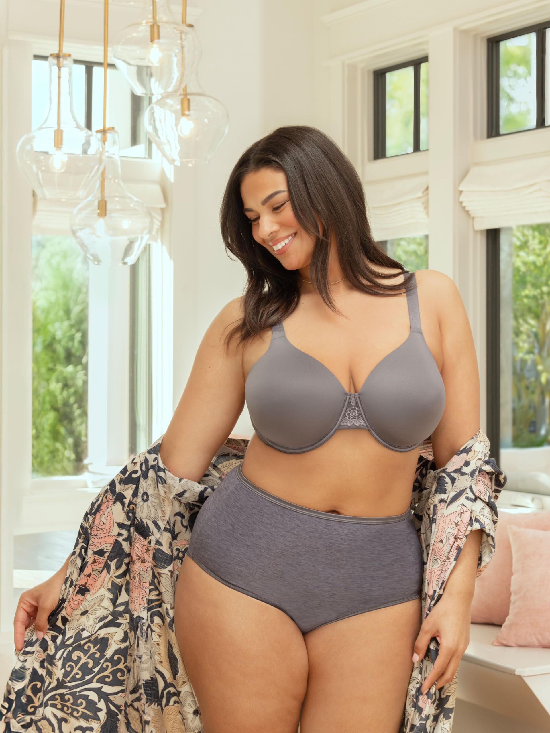 Vanity Fair Women's Illumination Brief Panties (Regular & Plus Size), Sangria, 8