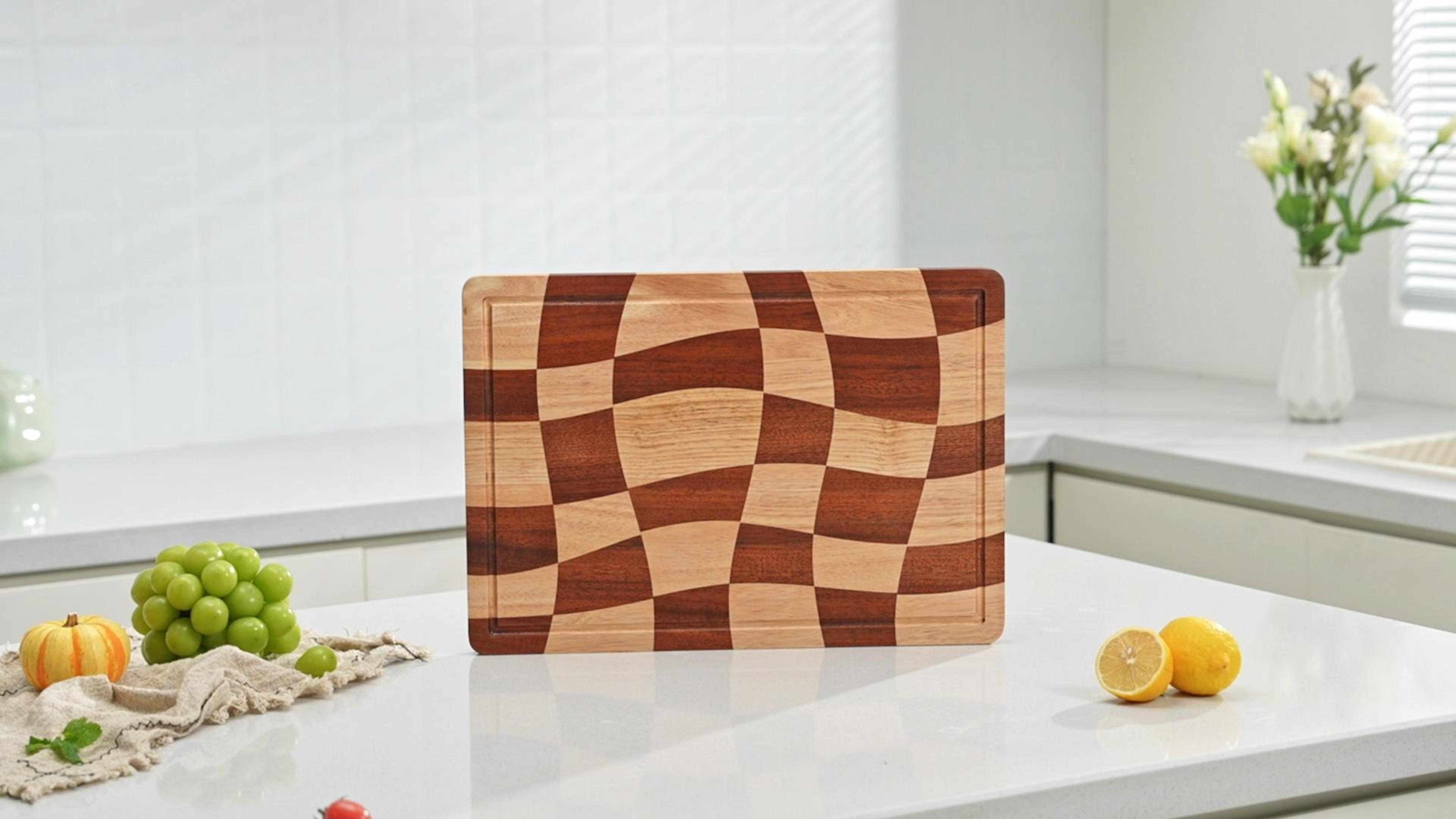 Tabla de cortar rectangular de madera con ranura y mango miniatura 7