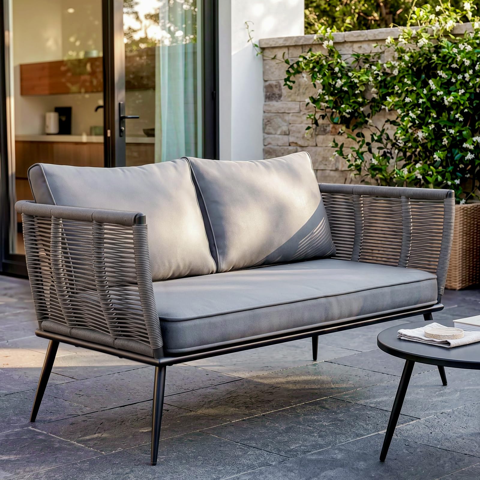 LIFERUN Sofá de ratán de 2 plazas, muebles de balcón, gris, sofá, pequeño balcón, jardín de invierno, terraza, muebles de exterior e interior, banco de jardín resistente a la intemperie, banco con