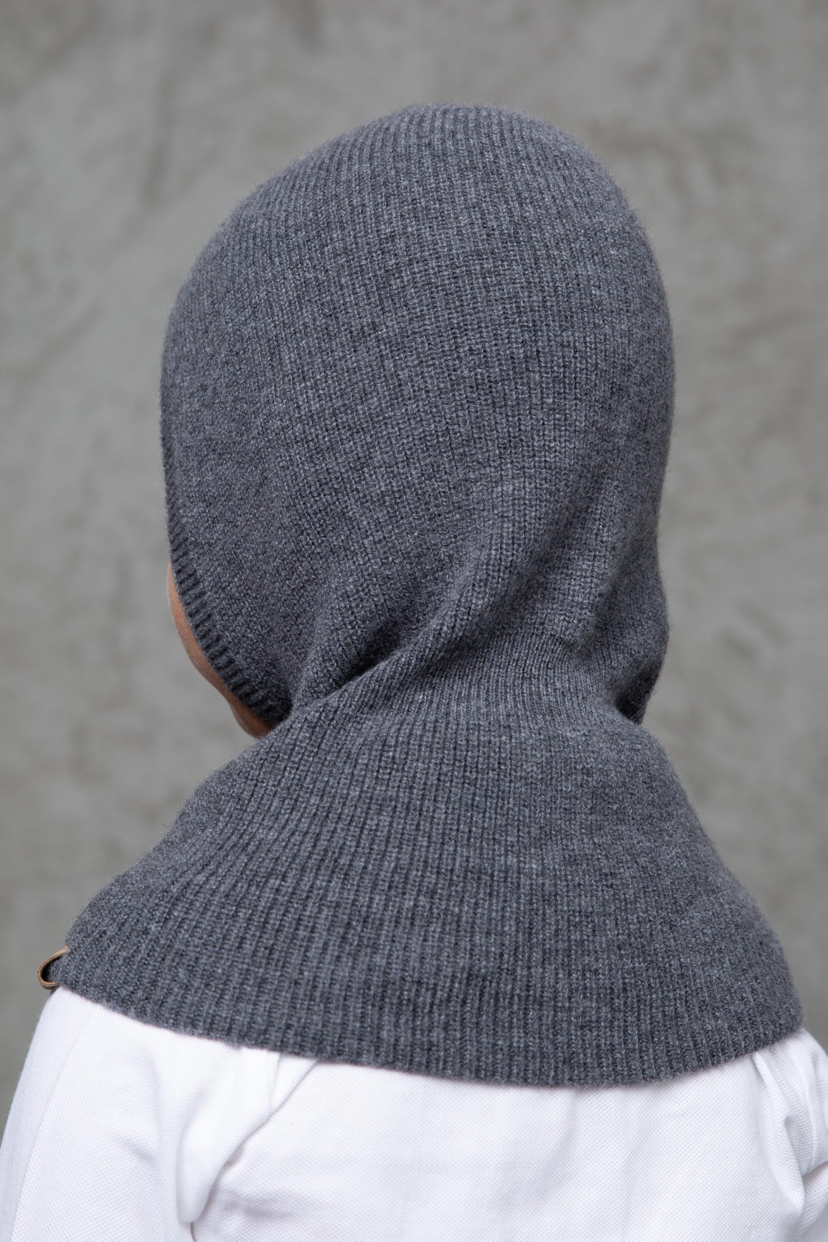 Gorro de una Sola Capa Tejido en Lana Merina y Cachemira (-5+10°C) para niños pequeños I Pasamontañas súper Suave I Gorro de Primavera, otoño para niños en Beige, Rosa, Gris, Fucsia y Negro