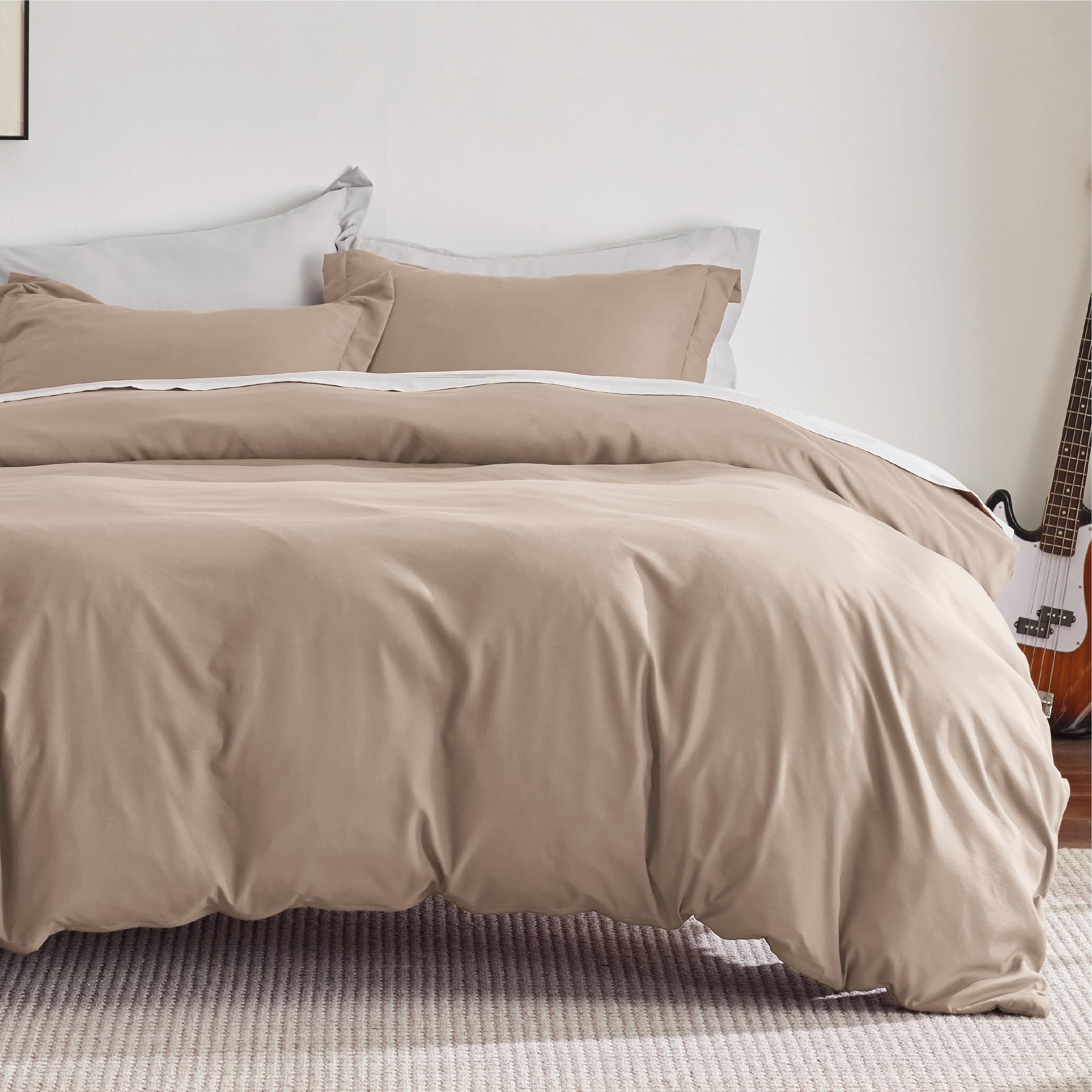 BedsureDuvet Cover Queen Size - Soft Double Brushed Bedding Set for Kids & Adults, Zipper Closure, 3 Pieces, Includes 1 Duvet Cover (90"x90") & 2 Pillow Shams, NO Comforter, Khaki