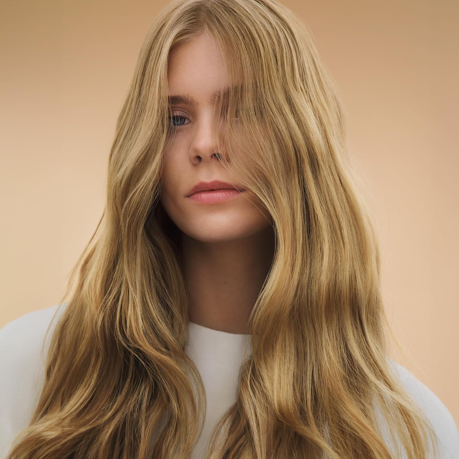 Wella Professionals ULTIMATE SMOOTH Shampoo + Conditioner Bundle Set | Hair Care Treatment for Dry & Frizzy Hair with Squalane & Omega 9 | Various Sizes