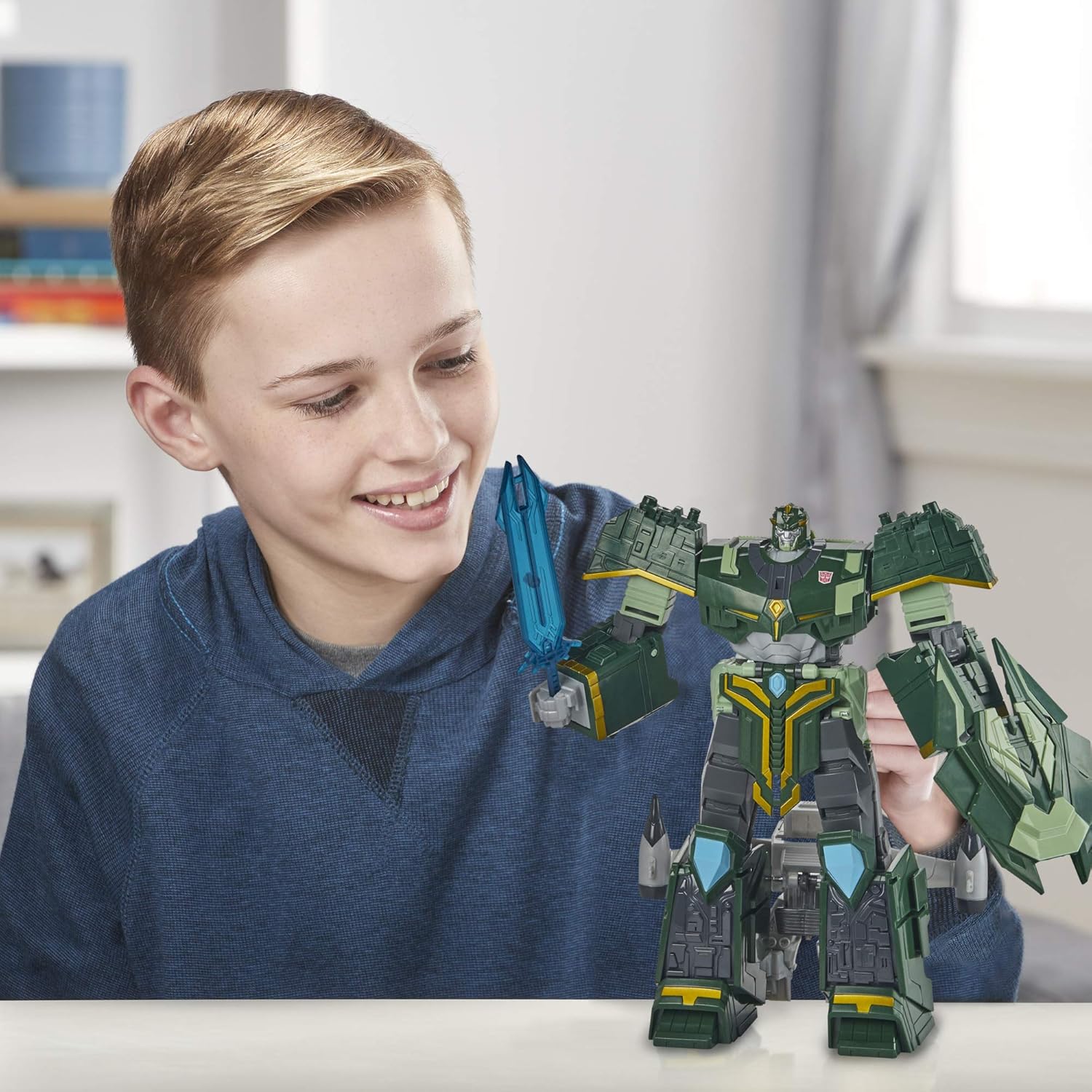 Transformers Bumblebee Cyberverse Adventures Toys Ultimate Class Iaconus Action Figure, Energon Armor, for Kids Ages 6 and Up, 9-inch