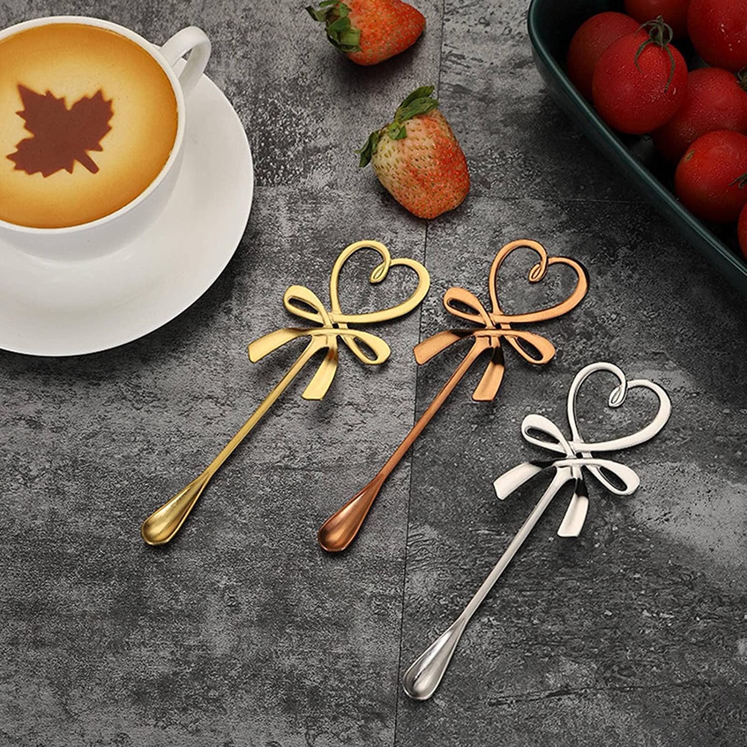 Cucharas De Mesa Mini forma de corazón mezclando cuchara té café mango largo plateado cocina gadget regalo día san valentín Sopa Antigoteo Servir(A-Gold)