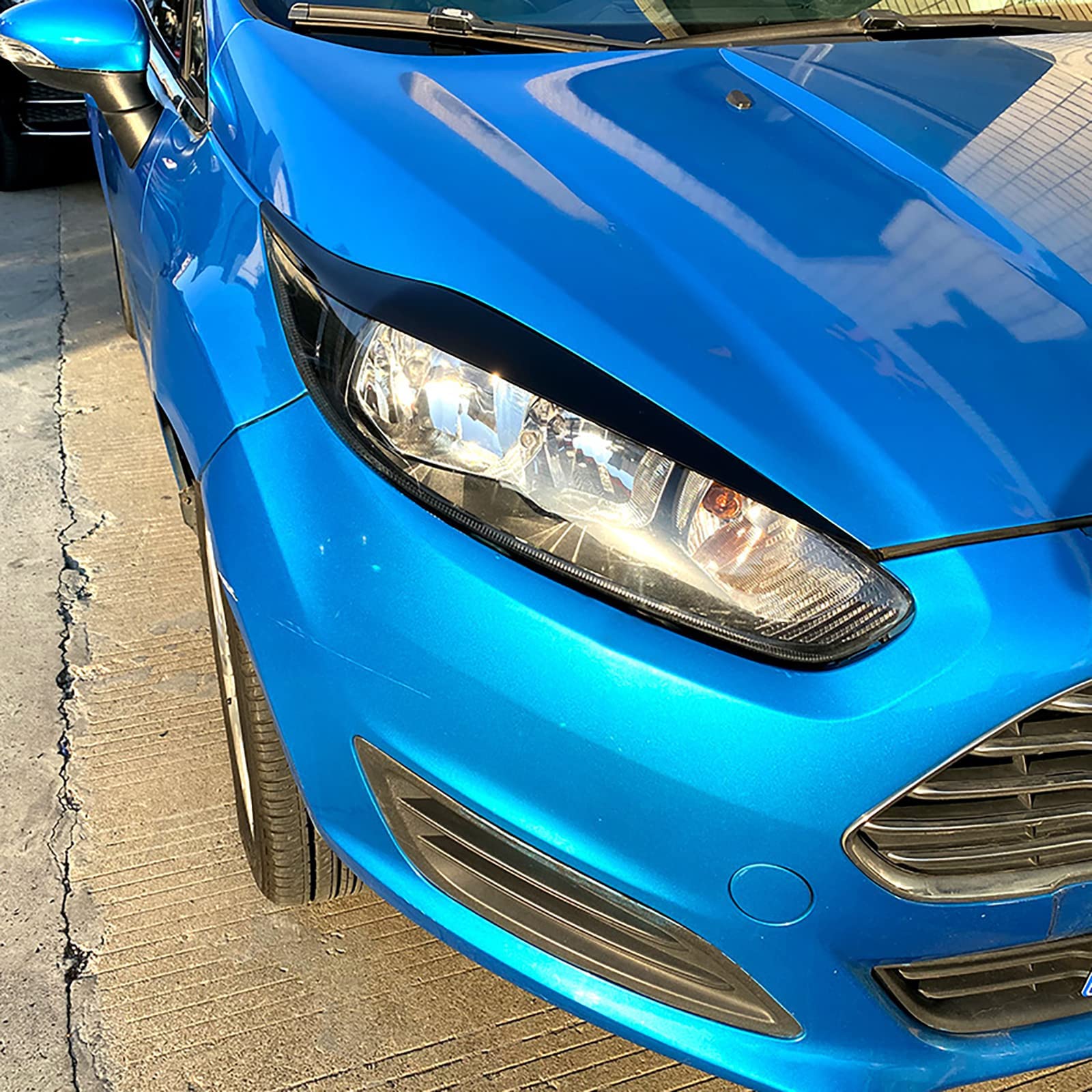 Sopracciglia per fari Auto, per Ford Fiesta MK6.5 2013-2017, Copertura per Sopracciglia per fari Auto, Strisce adesive Decorative per fari, Nero Lucido