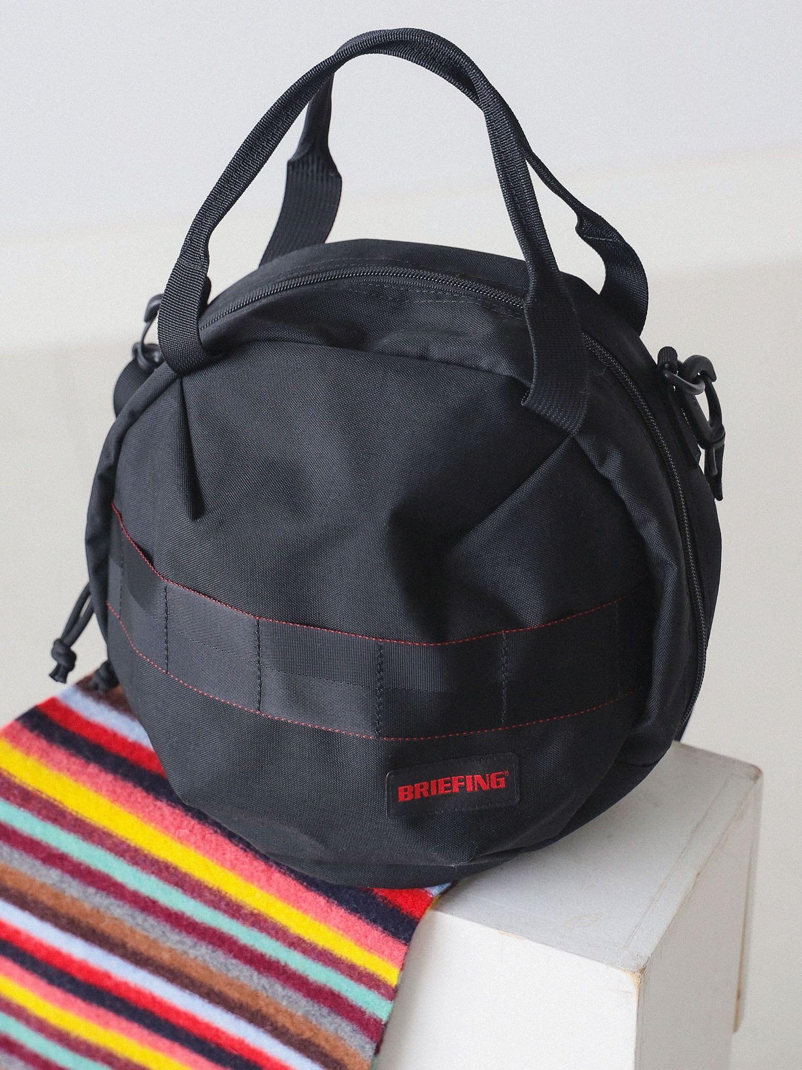 ブリーフィング　briefing 黒　ヘルメットバッグ　ビームスボーイ　別注　美 BEAMS BOY（ビームス ボーイ）【別注】BRIEFING / ヘルメット