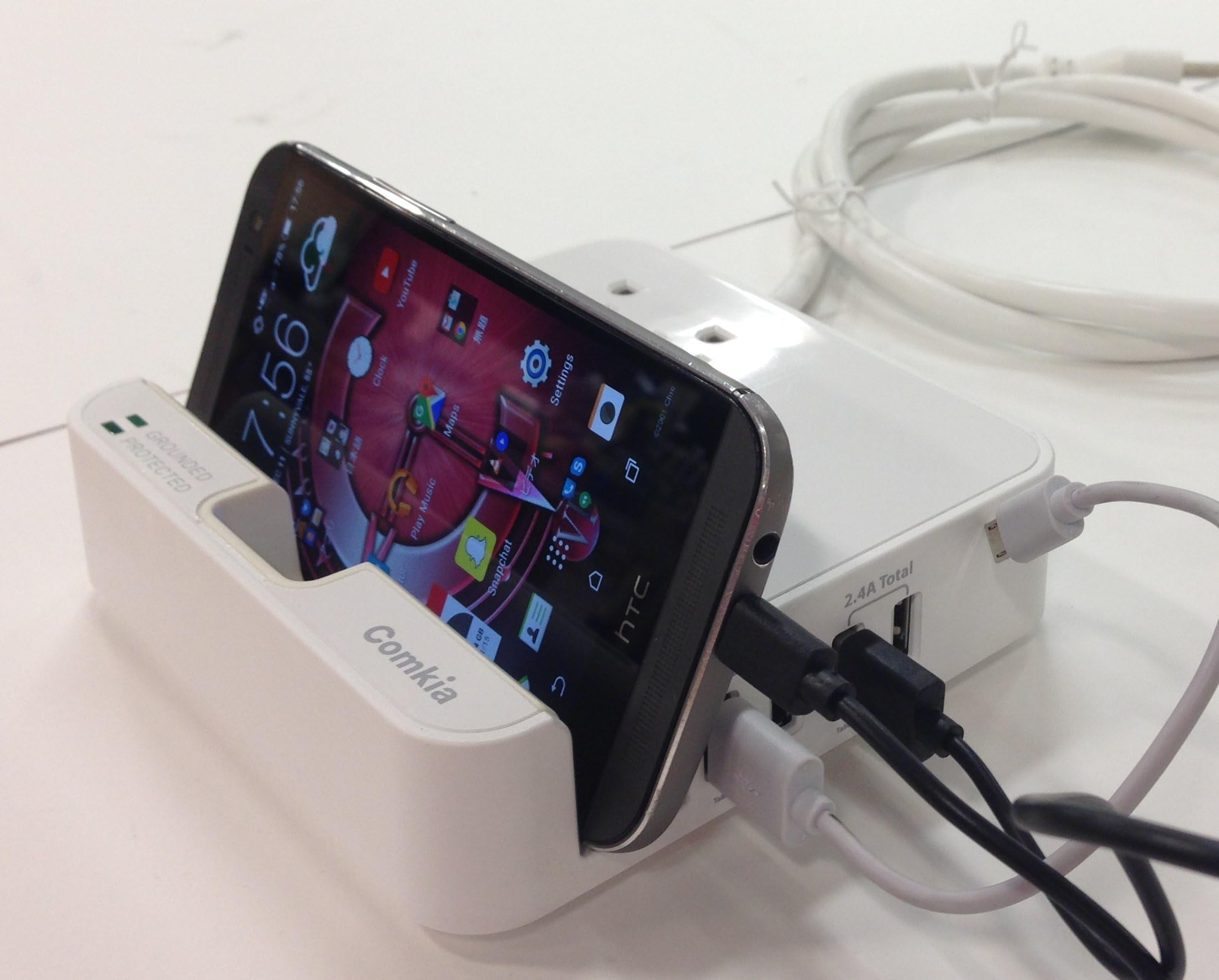 4 USB Ports Charging Station with 2 Surge Protected AC Outlets, and Tablet or Phone Slot Holder - White