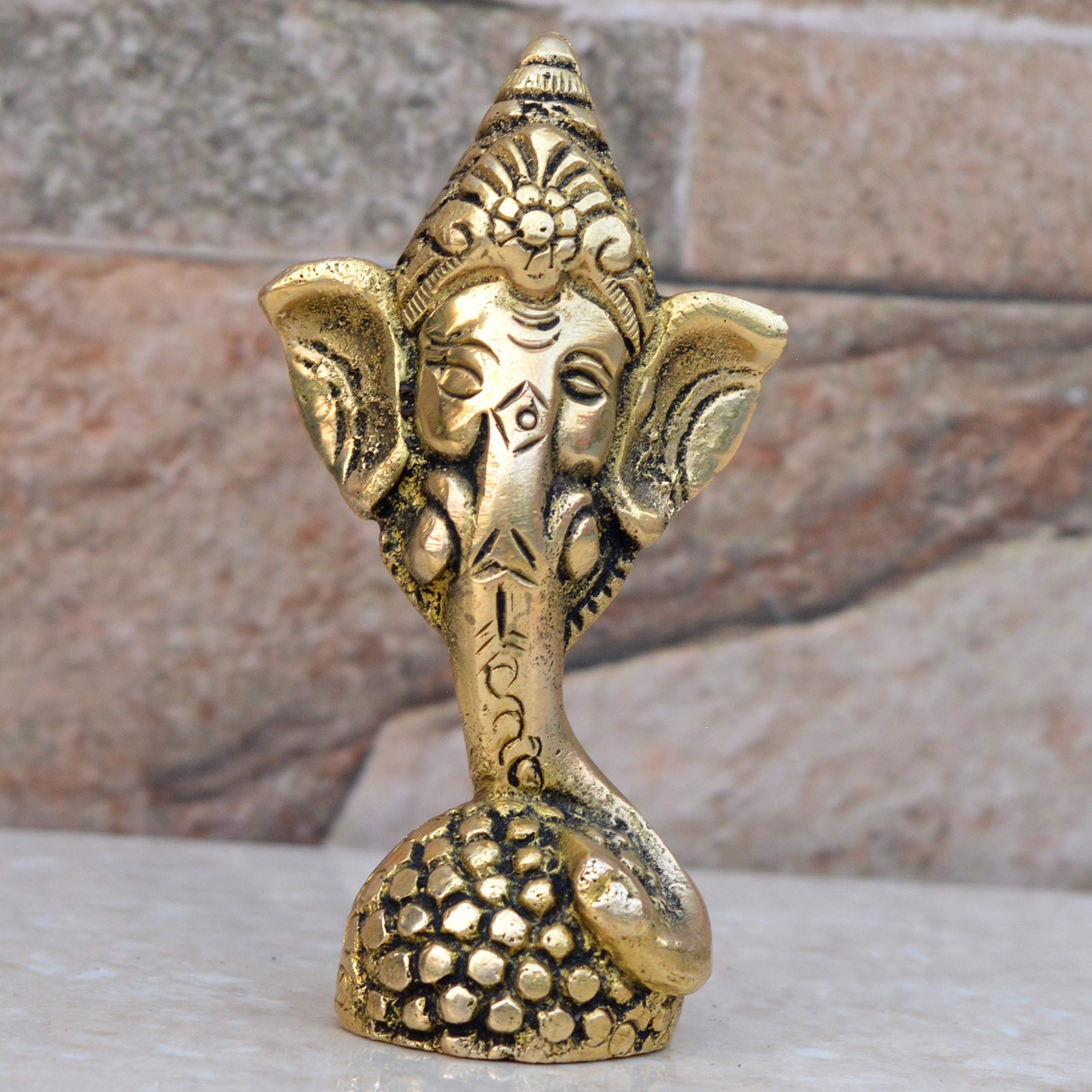 Aakrati Ganesh - Spiritual Gift Statue - Hindu God for Luck & Prosperity Brass Metal Sculpture 3.1 Inches Height