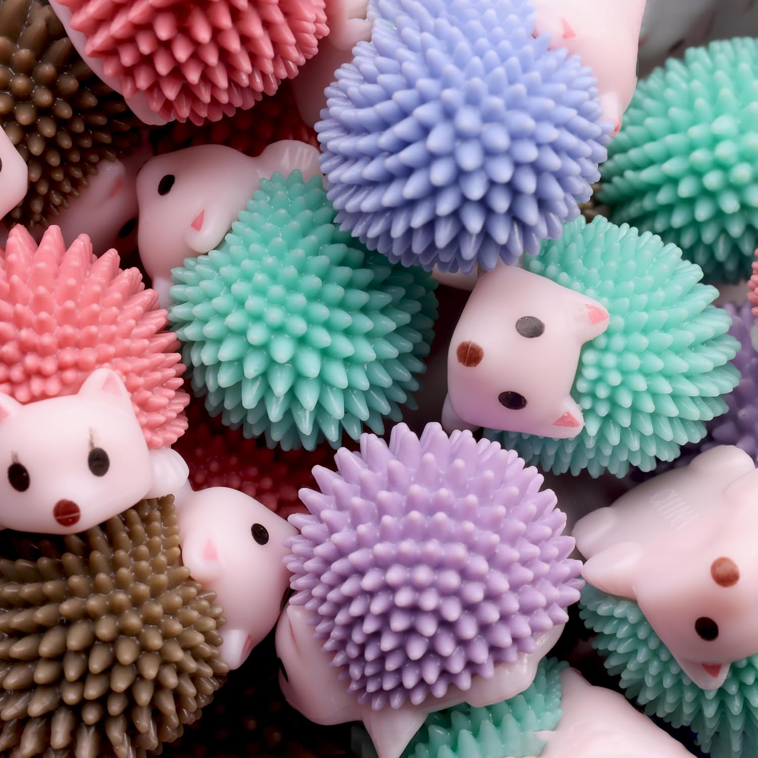 Hedgehog Toy Figurines - Wild Life Animal Figures 100 Pcs - Figurines Party Favors for Kids - Cake Toppers – Woodland Decoration Playset - Cognitive Toys