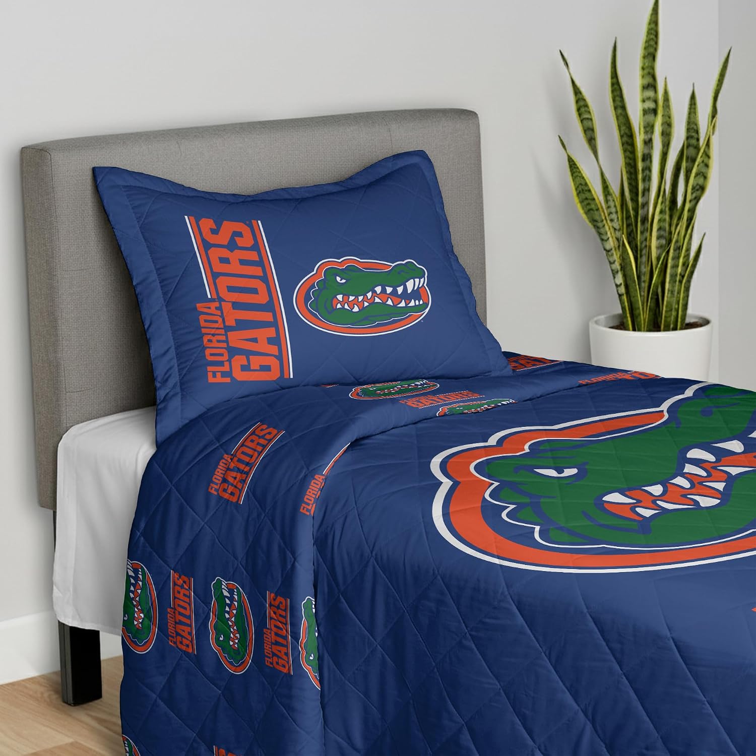 Northwest NCAA Quilted Throw Blanket with Sham, Soft Cozy Bedding, All Seasons, 60 x 80 inches