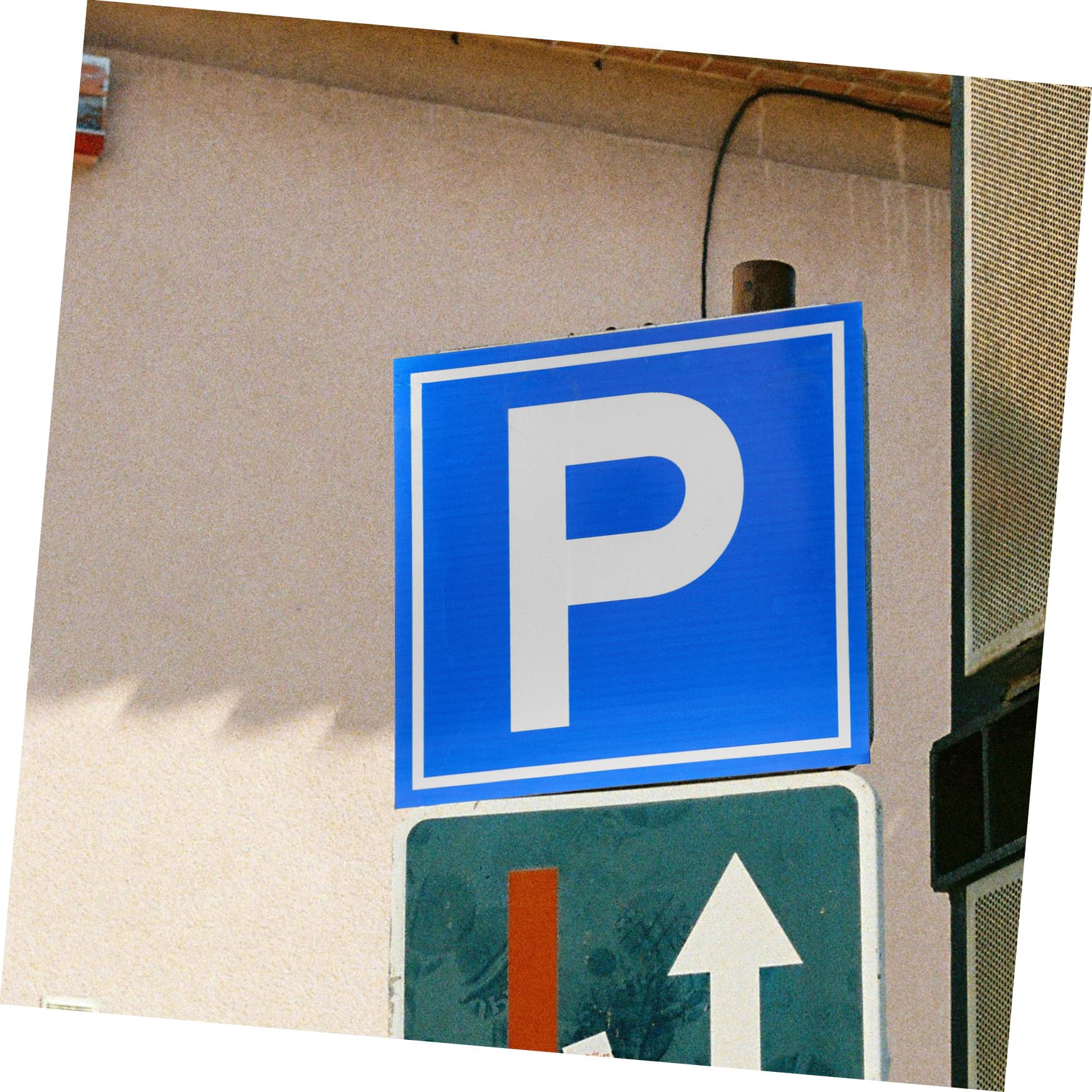 OUNONA Segnale Di Sicurezza Per Parcheggio Cartello p Per Facile Installazione Alta Visibilità Adatto Per Esterni e Interni