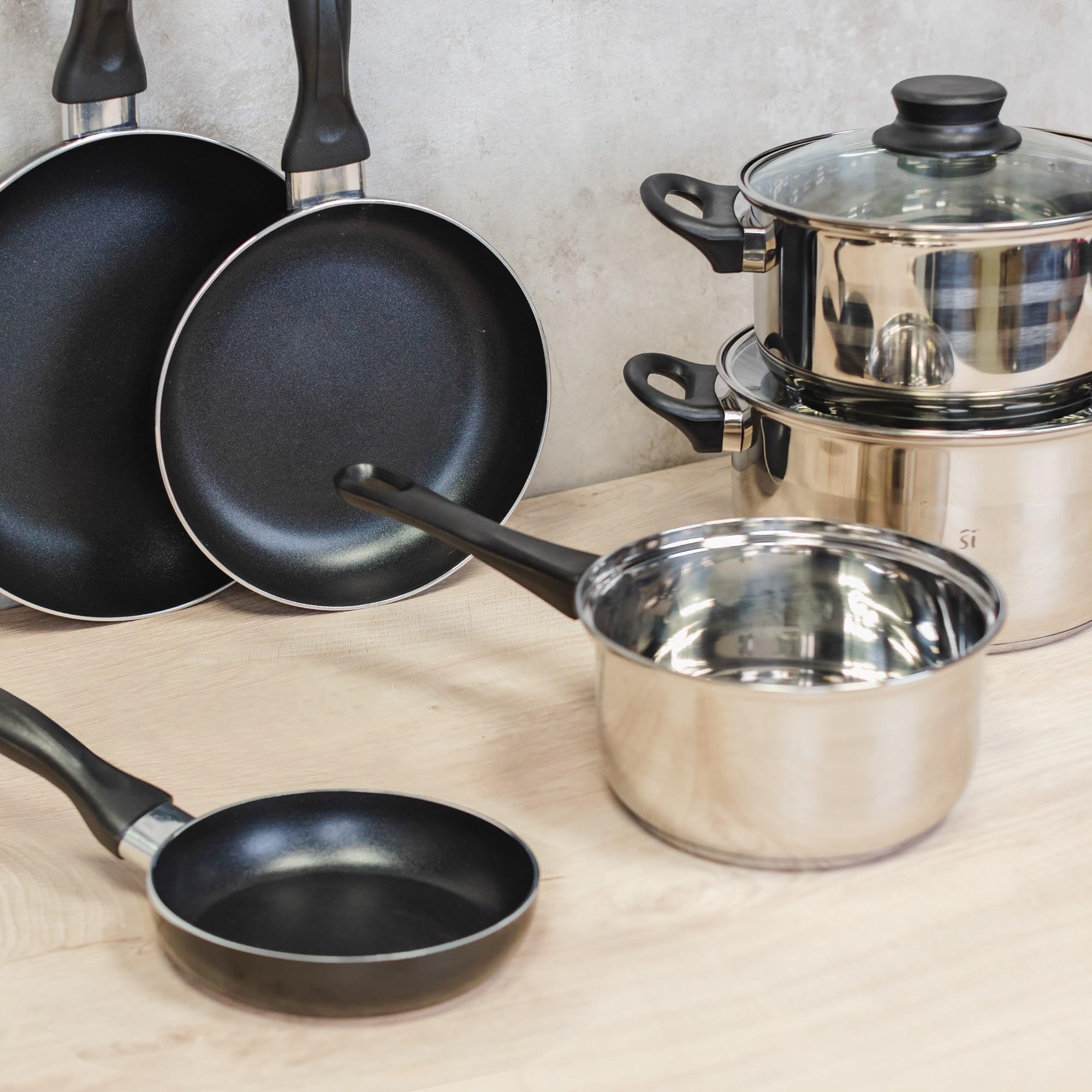 San Ignacio Premium - Batería de cocina de 3 piezas (1.6L, 2.3L, 3.3L) y Set de 3 sartenes (16-20-24 cm), aluminio prensado antiadherente, apto para todo tipo de cocinas incluido inducción, PK669