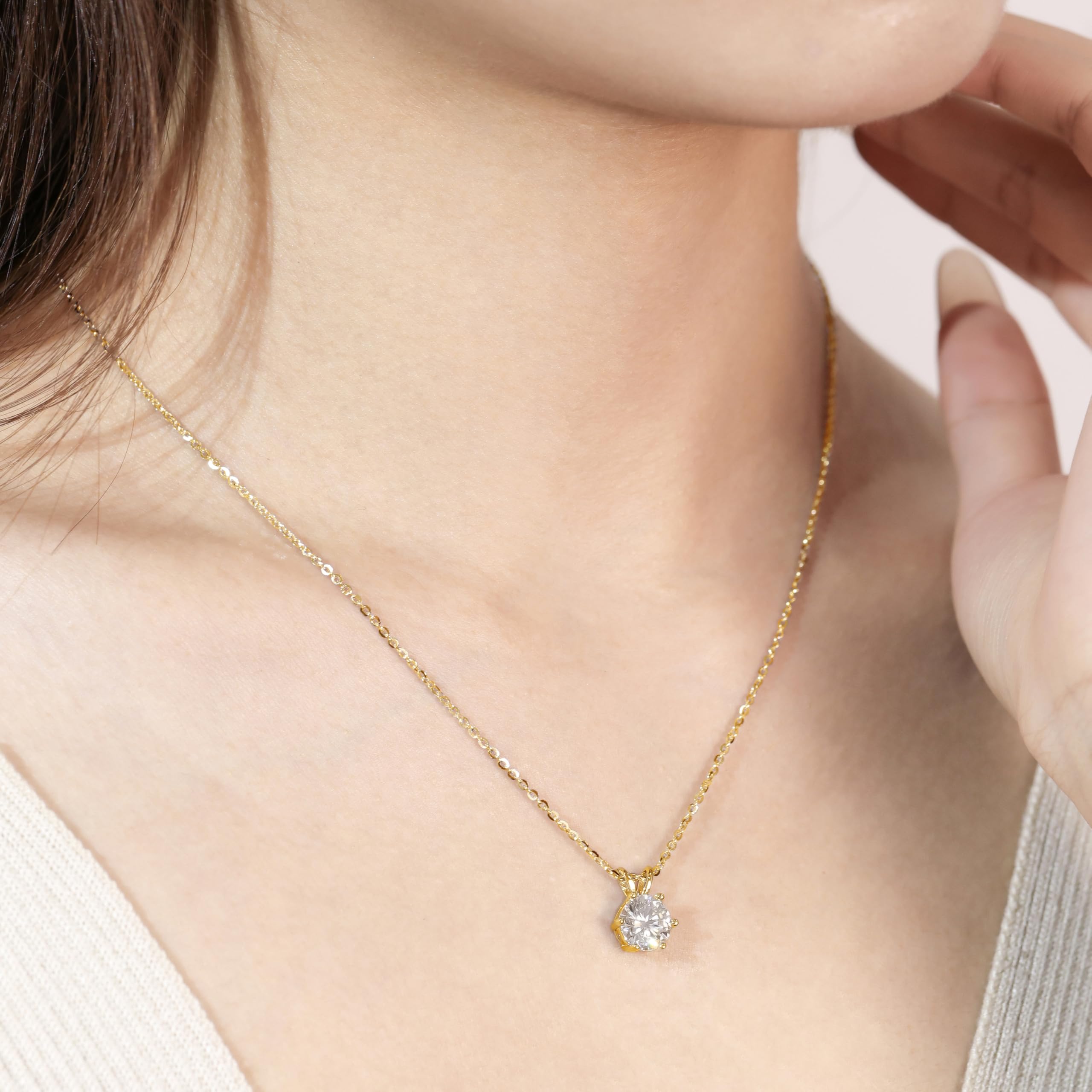 FANCIME Moissanite - Collar chapado en oro amarillo de 3 quilates con colgante de moissanite con colgante de diamante moissanite de corte redondo VVS1 para mujeres y niñas, longitud de la cadena: 40 +