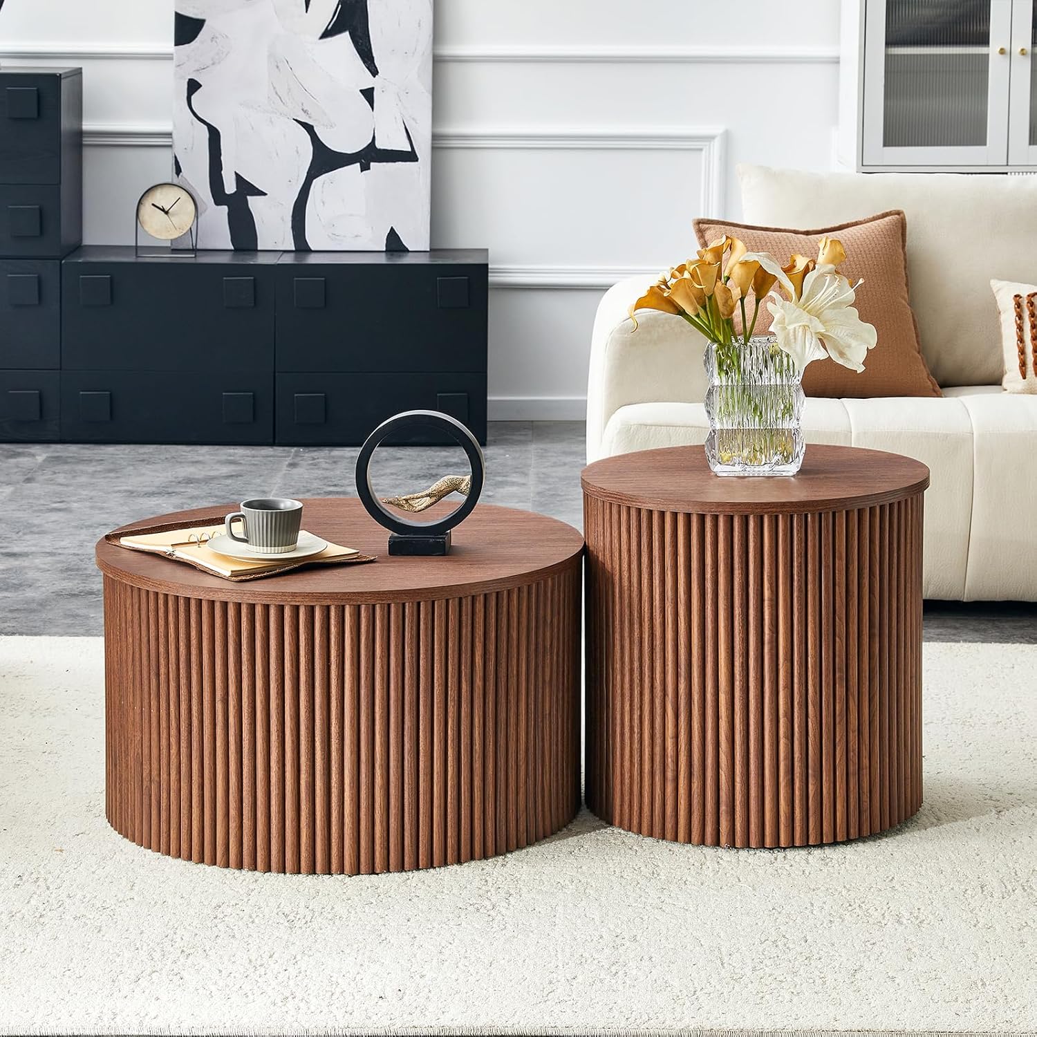 Round Nesting Coffee Tables Set of 2, Modern Fluted Coffee Table with Storage, Round Center Table Side End Table with Storage for Living Room Office, 27.6in+19.7in, Walnut