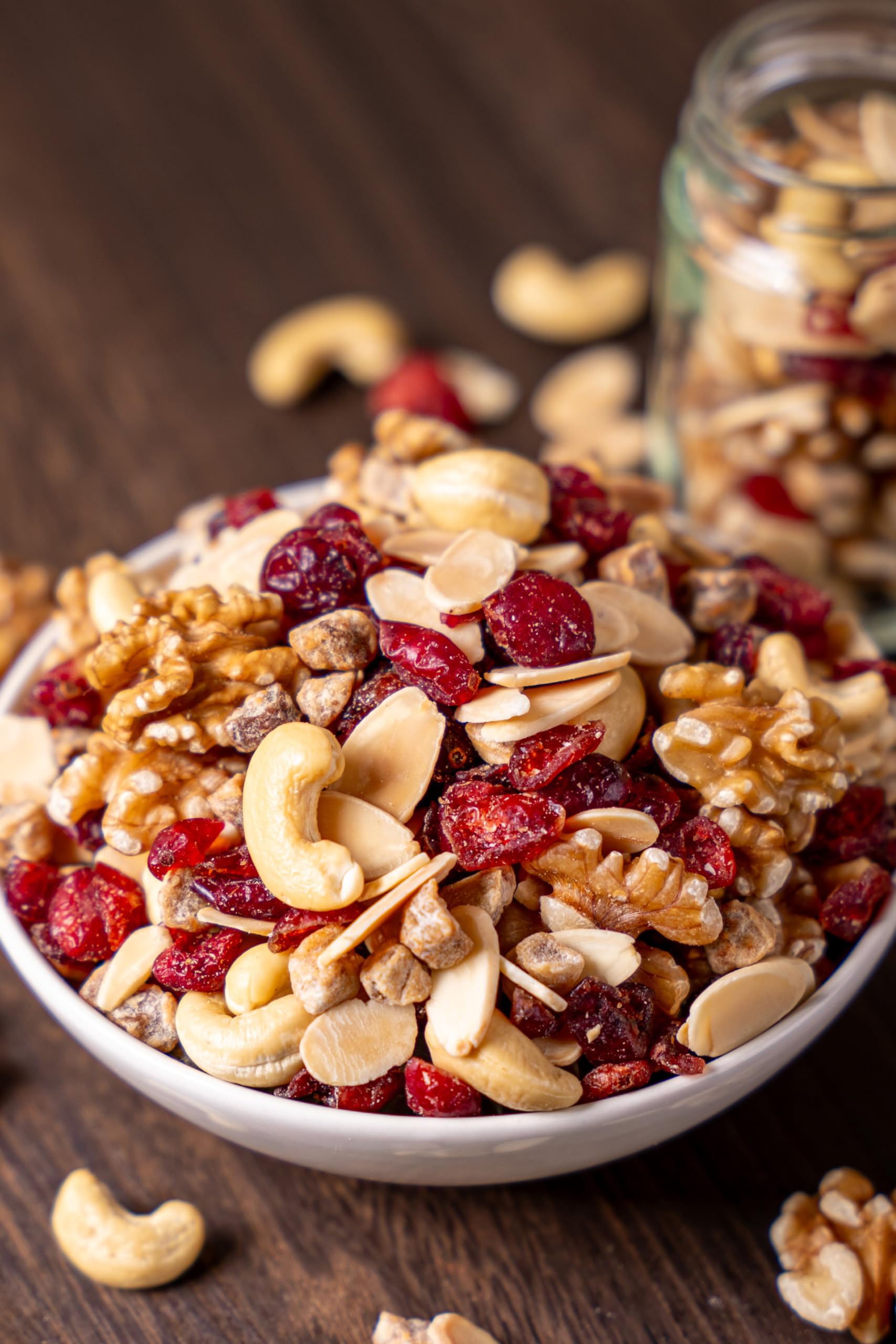 Amazon.co.jp: ドライフルーツ入りミックスナッツ 600g もぐーぐ