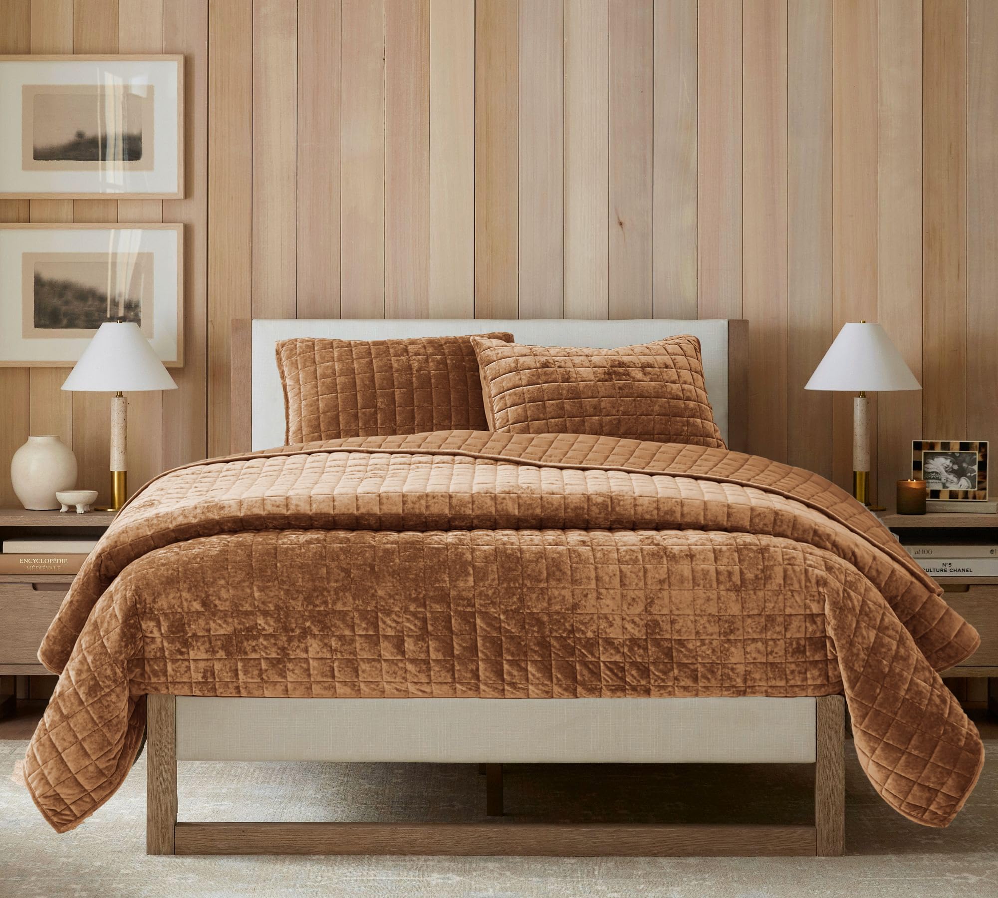 LR Rocaloca Velvet Quilt King Size 98x106 Luxurious Comforter Ultra Soft Bedding Set Quilted Bedspread Coverlet with 2 Matching Pillow Shams for All Season,Caramel