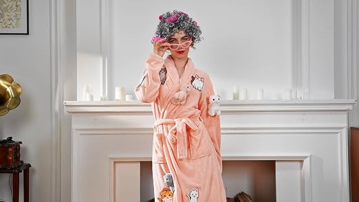 Amazon.com: Liitrsh 23 Pcs Cat Lady Costume for Women Crazy Cats Costume  with Robe Stuffed Old Lady Wig Patches Glasses(Pink) : Clothing, Shoes &  Jewelry