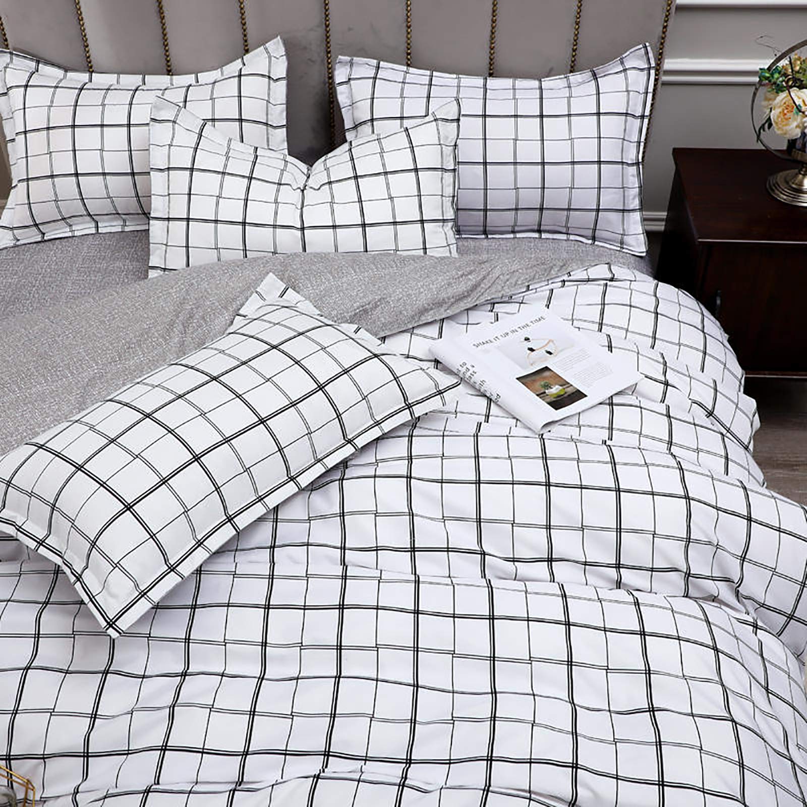 Housse de couette 220x240 réversible pour chambre moderne
