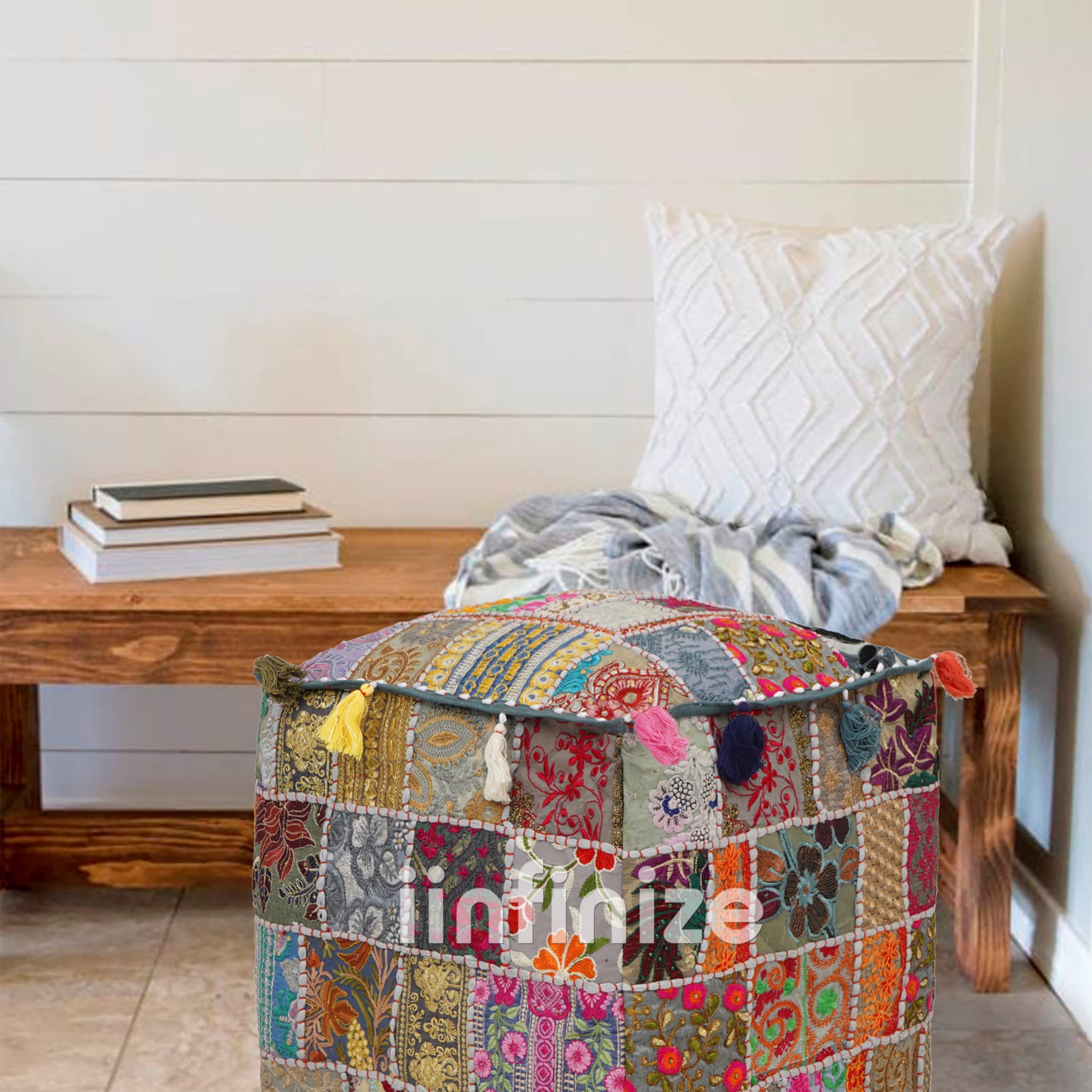 Housse de pouf ottoman carré gris traditionnel avec patchwork fait à la main