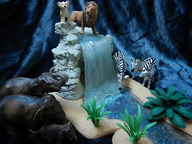 Amazon.co.jp: Schleich シュライヒ WILD LIFE 水飲み場での大冒険