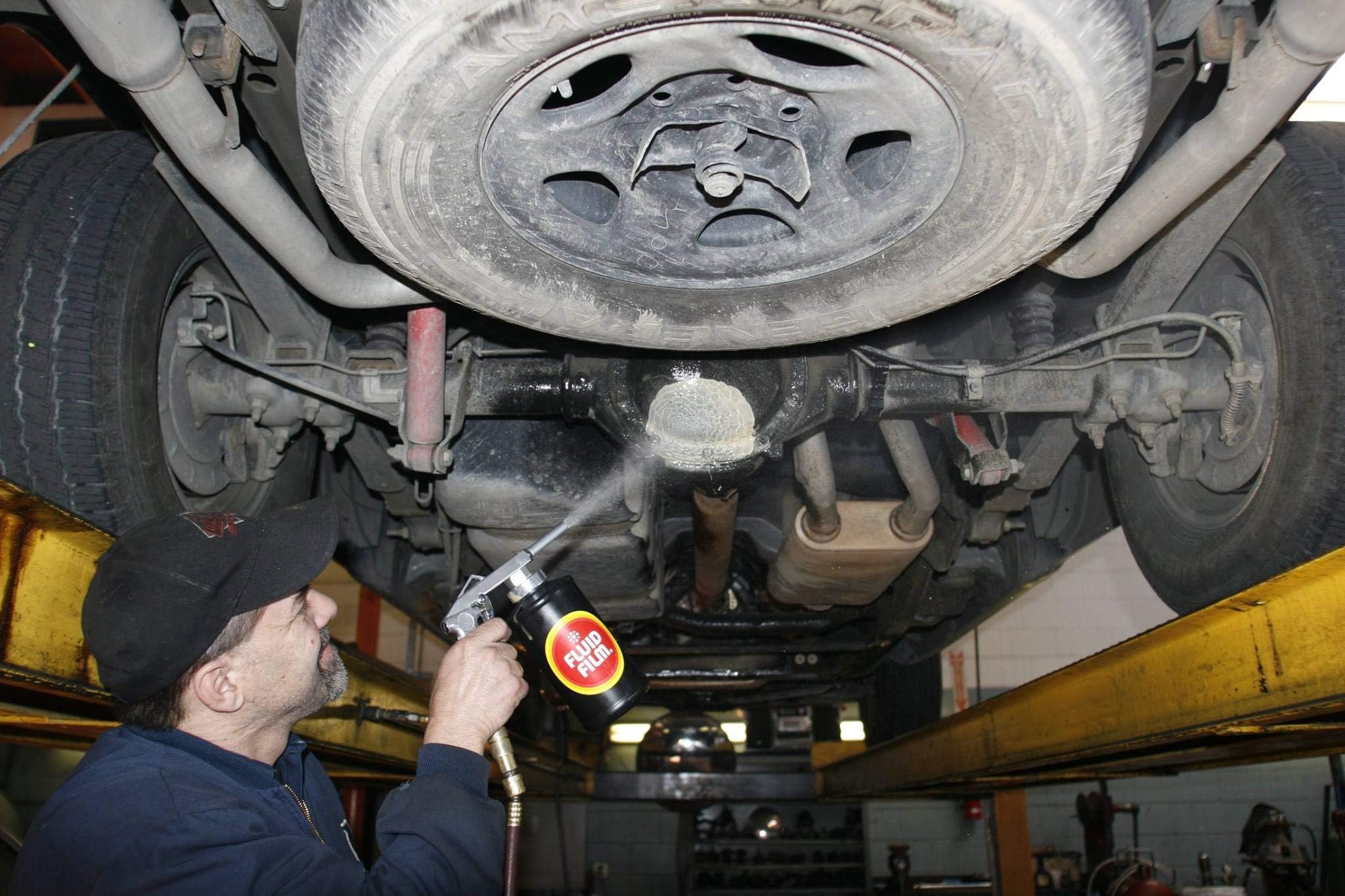 Fluid Film Schwarzes, nicht Aerosol, lang anhaltendes Korrosions-, Durchdring- und Schmiermittel, Anti-Rost-Beschichtung, schützt alle Metalle in Marine- und Unterlackierungen in Automobil- und