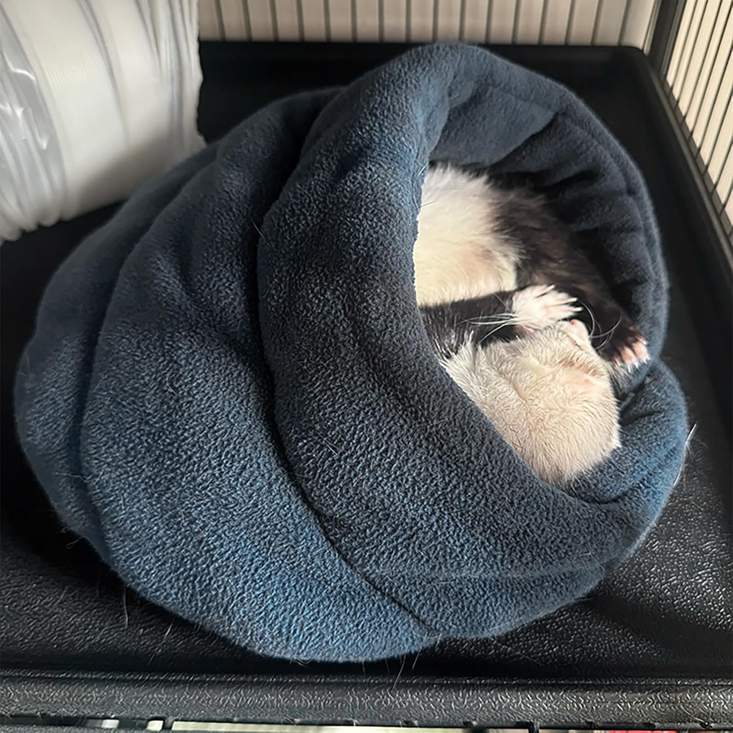 Ferret Bed Cave and Hideouts Comfortable，Ferret Hideaway Bed Accessories for Cage Ferret Beds and Hideouts Safe & Cozy for All Ages Ferrets(Grey) (Grey)