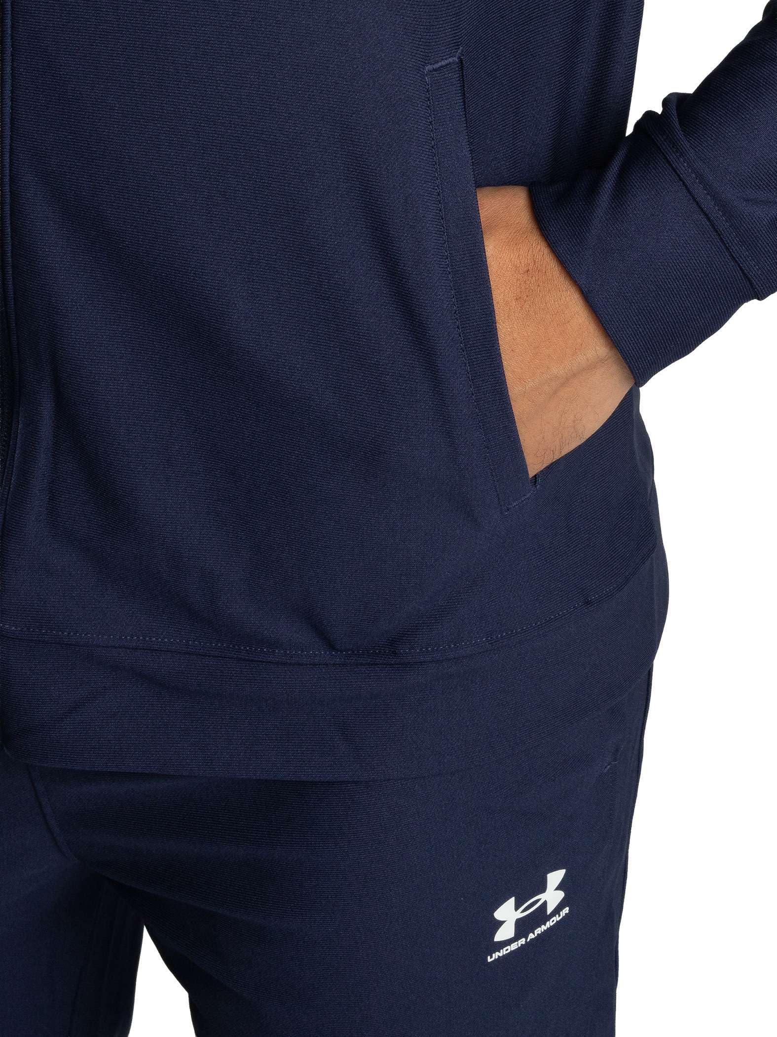 Under Armour Męski dres treningowy Challenger, męski dres treningowy z szybkoschnącym materiałem i zamkami do kostki, wygodna i wytrzymała odzież na siłownię do uprawiania sportu i treningu, granatowy