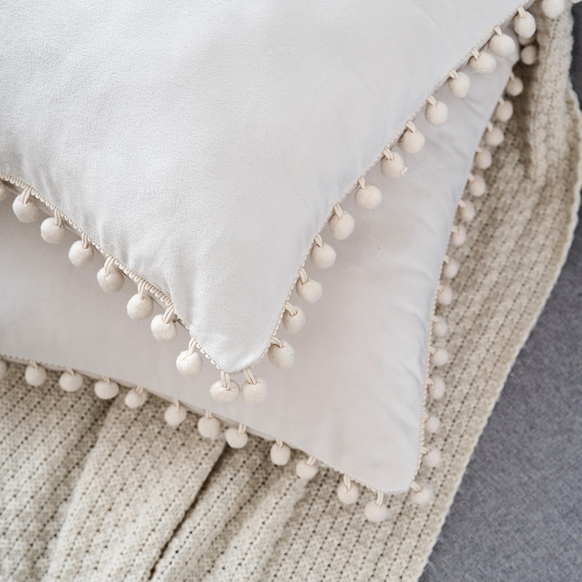 Uxcell Pack of 2 Velvet Throw Pillow Covers with Pompoms Decorative Pillow Cases Fringe Cushion Covers Velvet Square Sham for Farmhouse Bedroom Living Room Beige 40 x 40 cm - Image 4