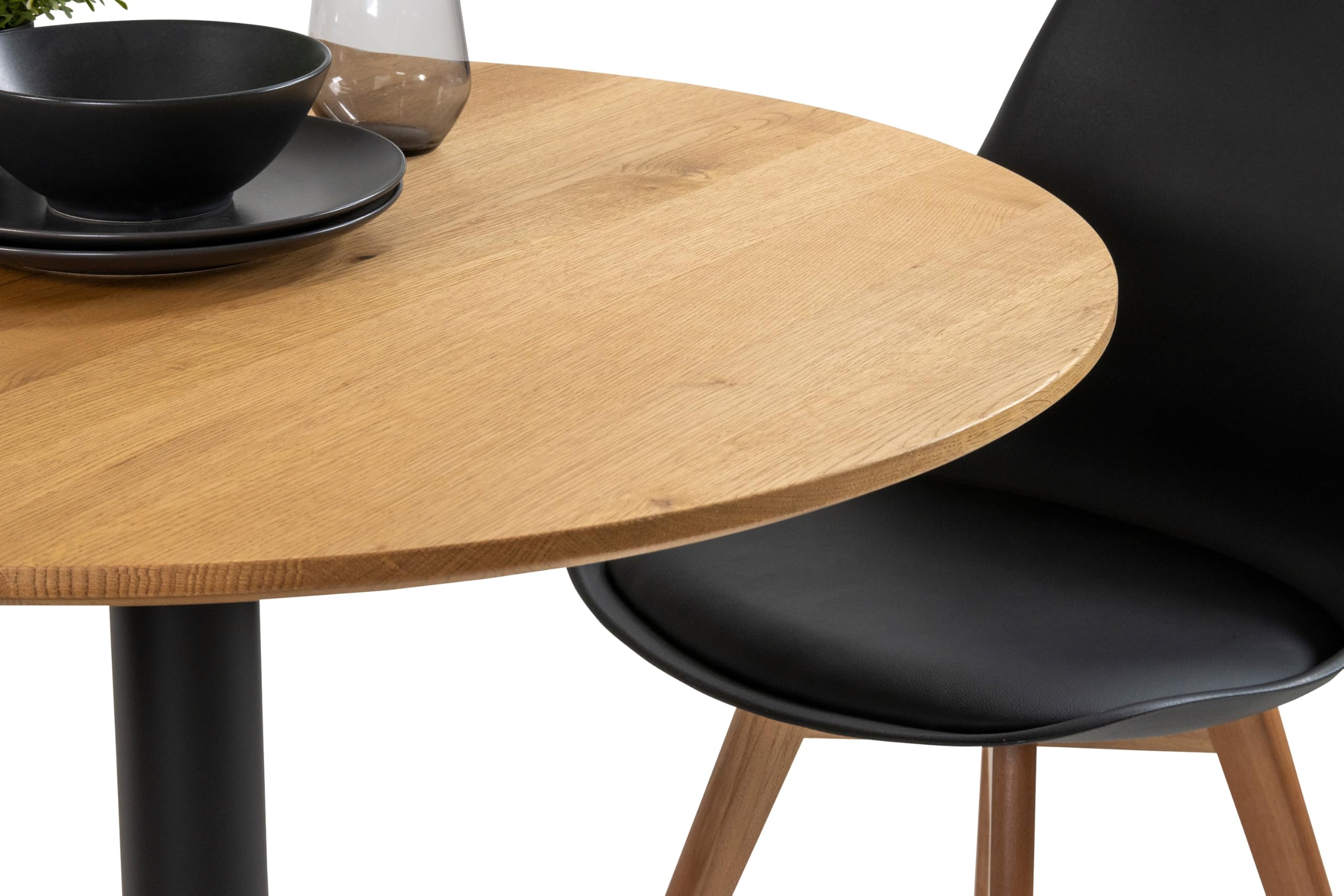 SAM Runder Bistrotisch Brasilian | 110 x 110 cm | Eichenholz massiv | Wildeiche geölt | Schweizer Kante | Säulen-Gestell Metall Schwarz | Holztisch/Säulentisch/Esstisch für Küche & Café