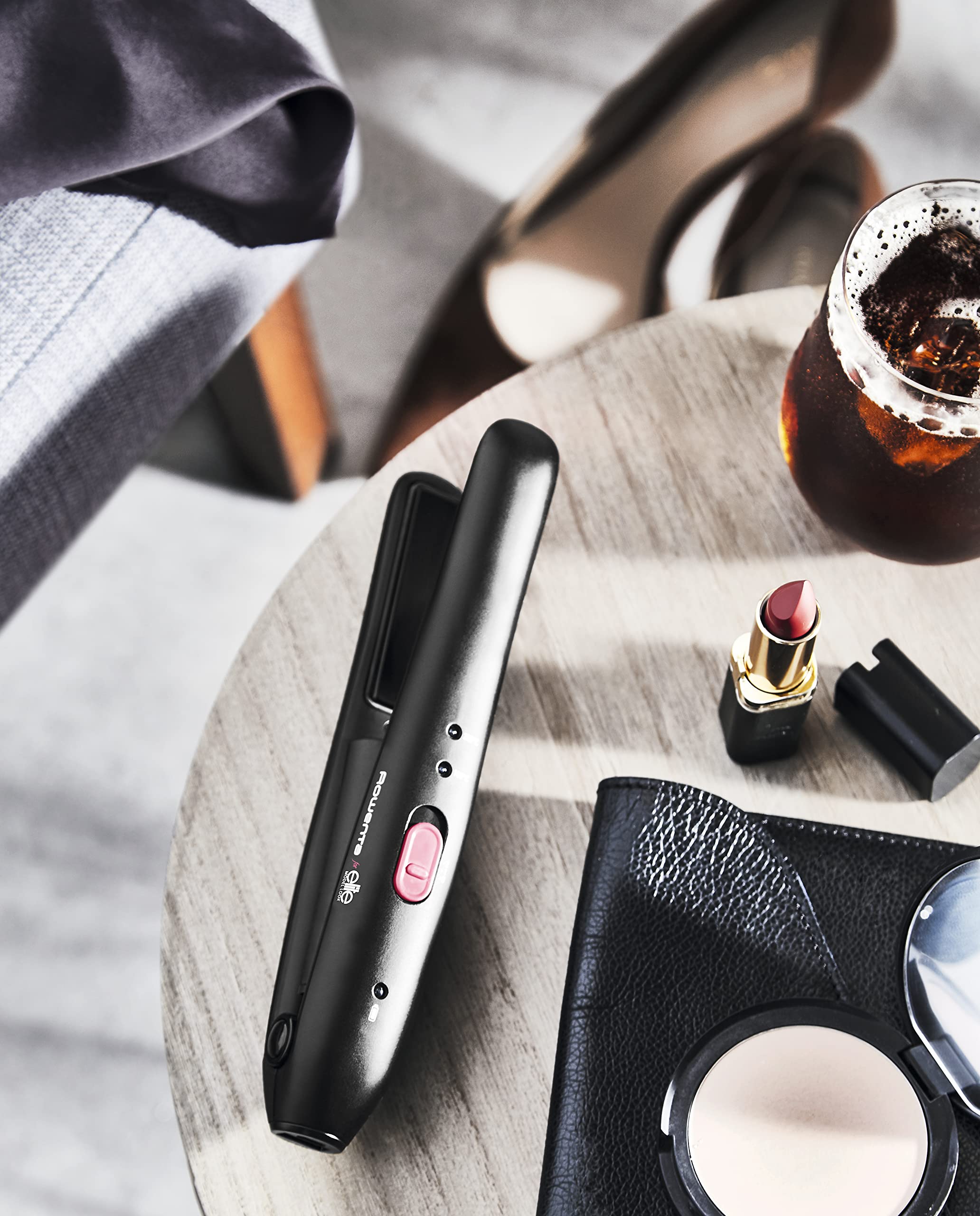 Rowenta - SF1312F0 - Fer à lisser avec plaques céramiques, lisseur de cheveux et batterie portable, fonctionnement sans fil, avec 25 min d'autonomie, jusqu'à 200 °C