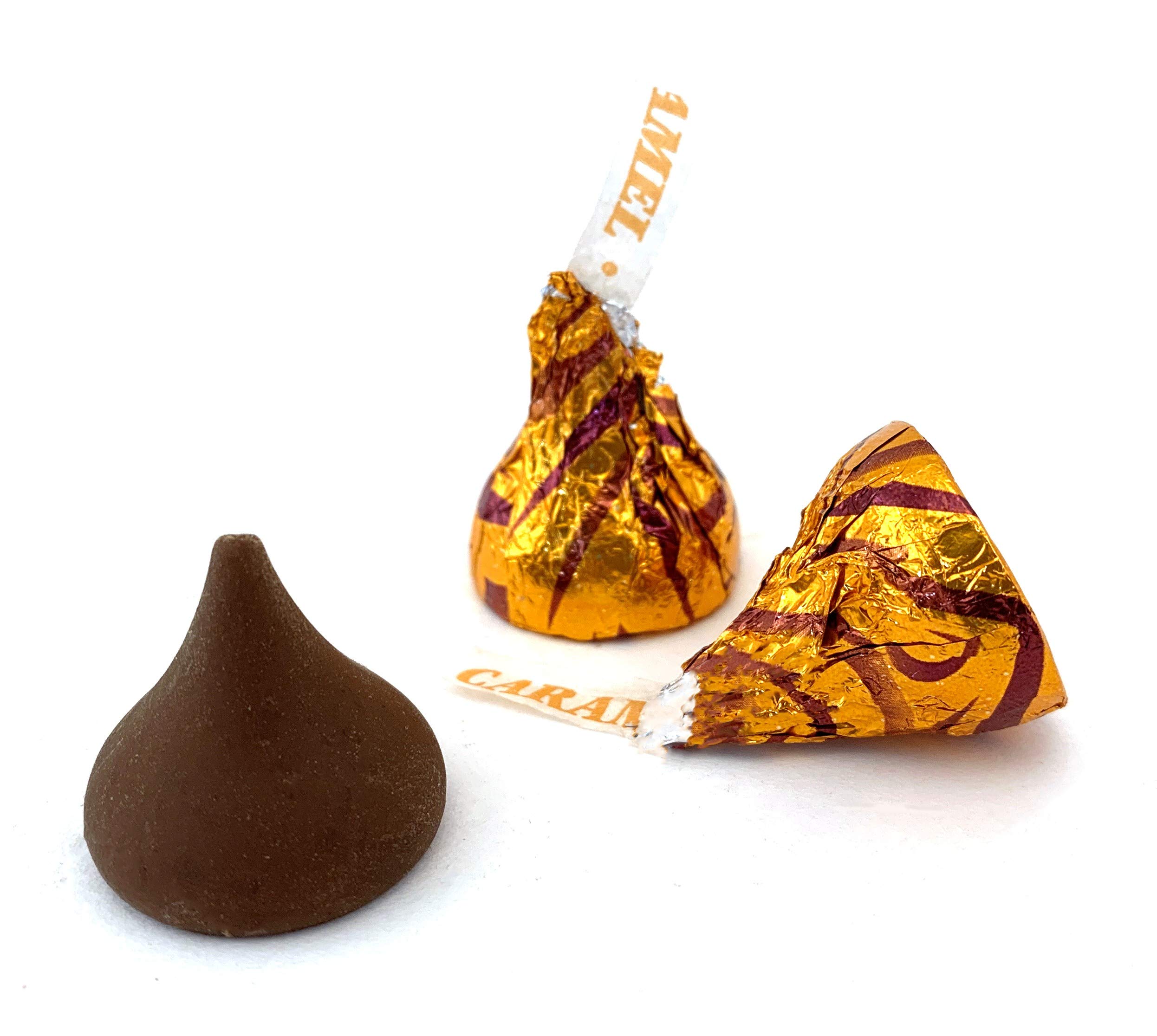 HERSHEY'S KISSES Milk Chocolate Caramel Gold Foil Candy, 2 Pound Bag