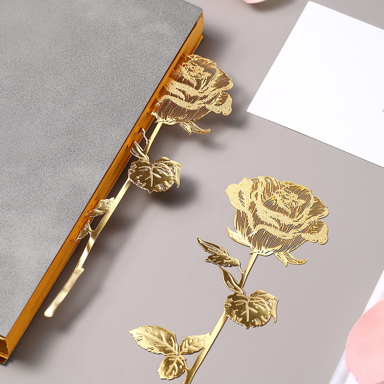 Signet Bookmark Rose Style Chinois Métal Hollow Bookmark Cadeau d'anniversaire for la Petite Amie à la Saint-Valentin signets pour Hommes Femmes