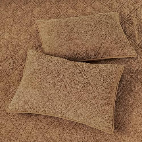 Miniatura 5 de DOWN HOME Juego de edredón de felpilla de 3 piezas, súper suave y acogedor, moderno patrón de puntada de diamante, amarillo, tamaño matrimonial,