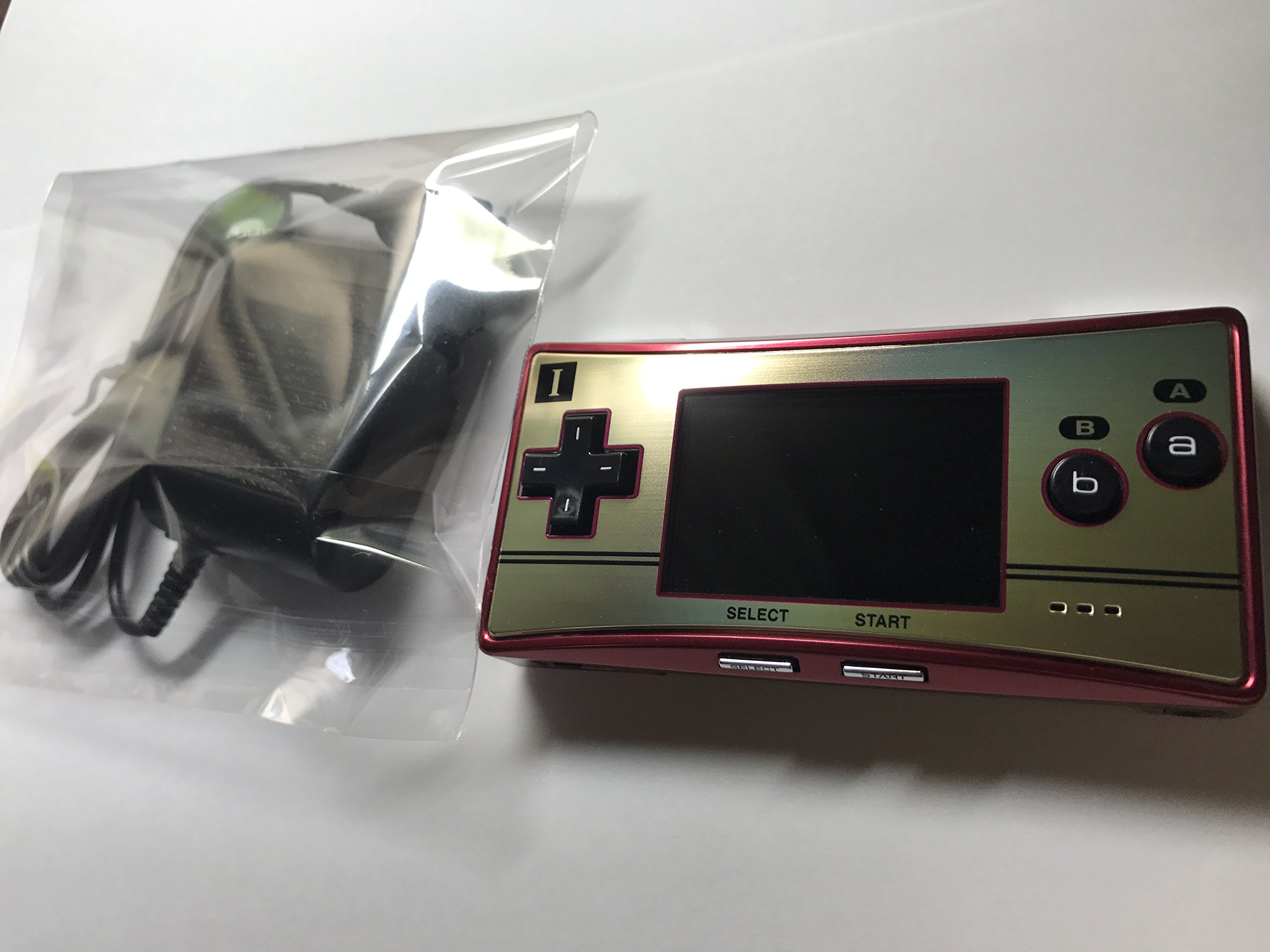 ゲームボーイミクロ本体 ファミコンバージョン ゲームボーイミクロ (ファミコンバージョン) 【メーカー生産終了
