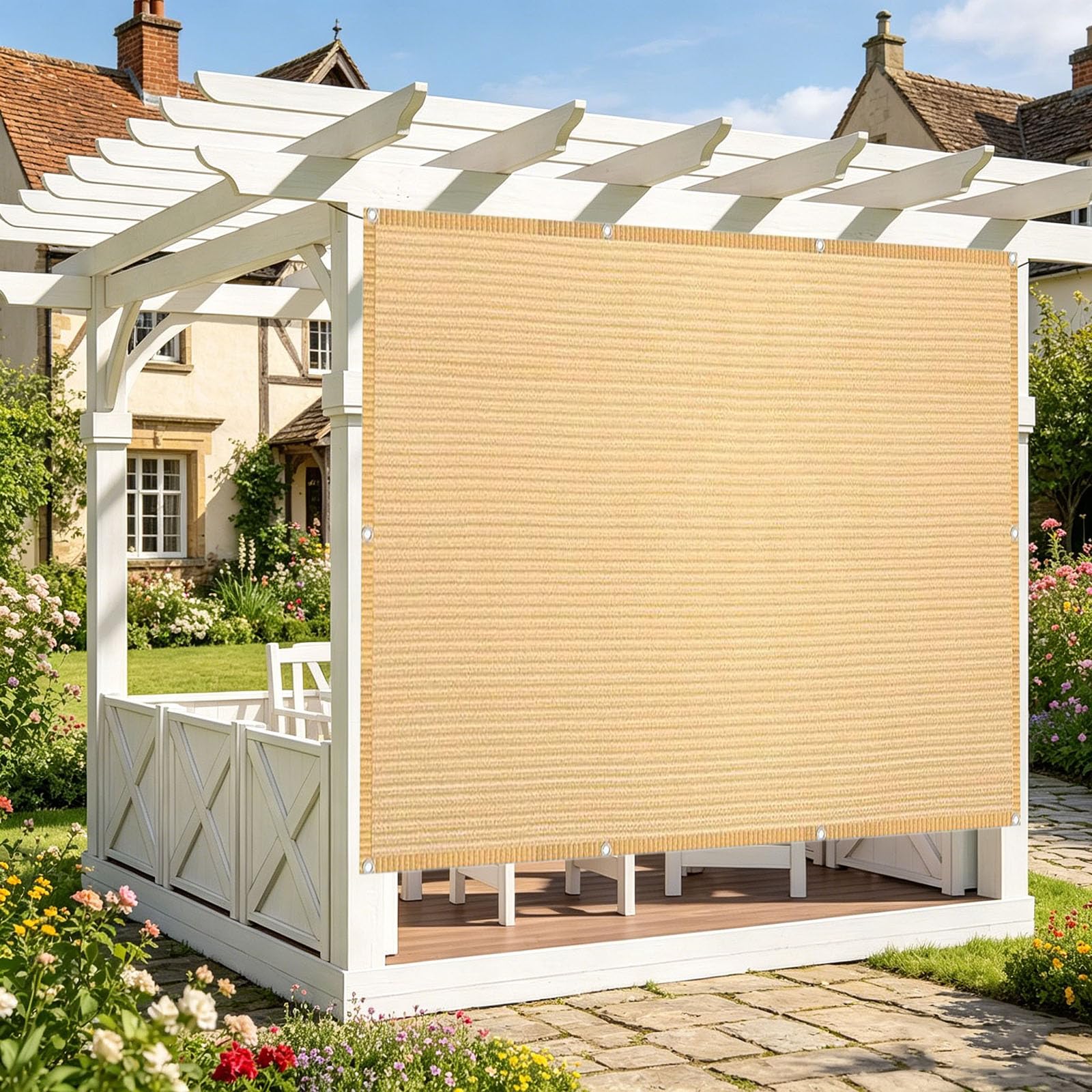 Voile d'ombrage contre la chaleur étouffante sur la terrasse