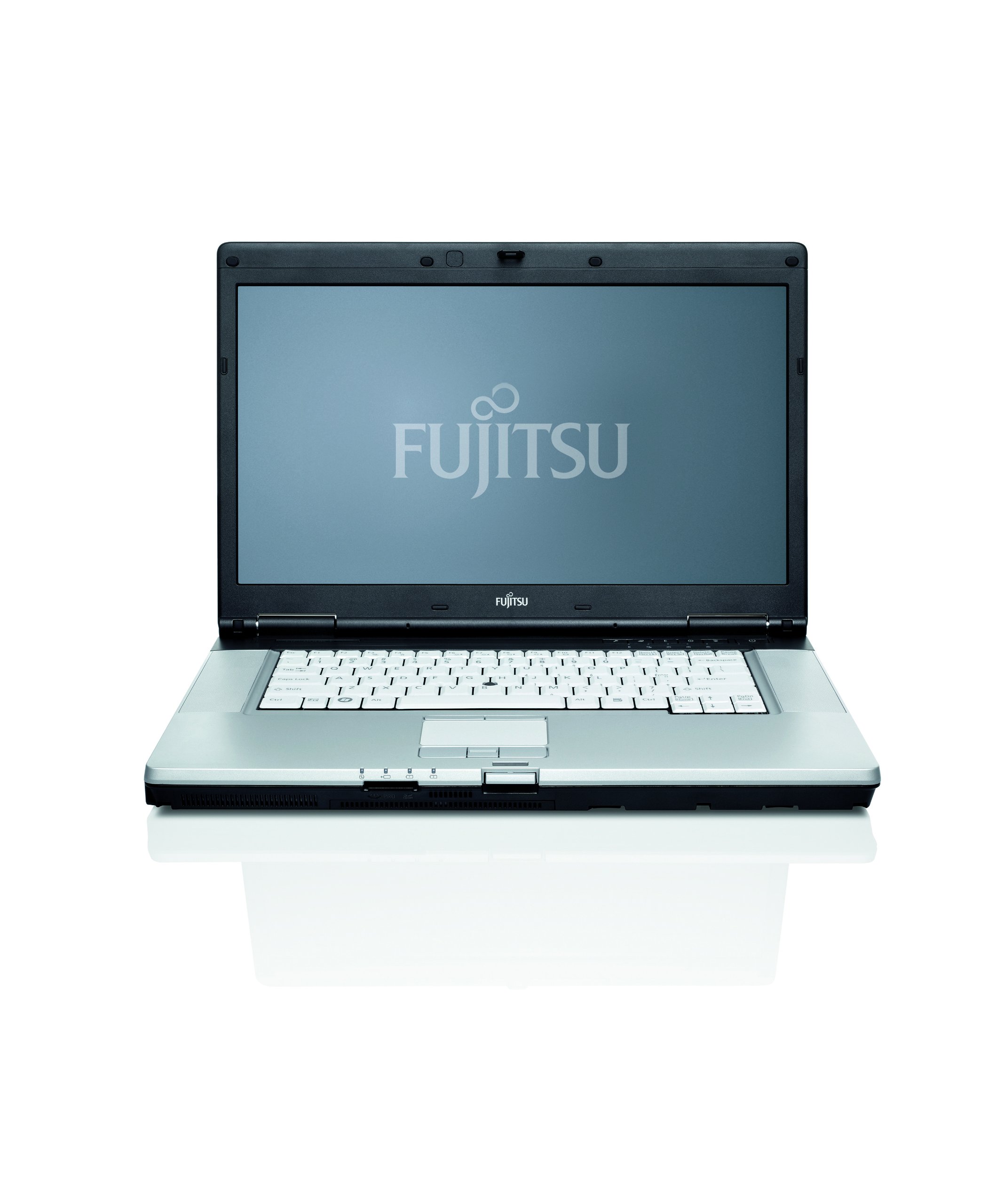 Fujitsu Lifebook E780 15.6 inch HD Laptop (Core i7-620M 2.66GHz