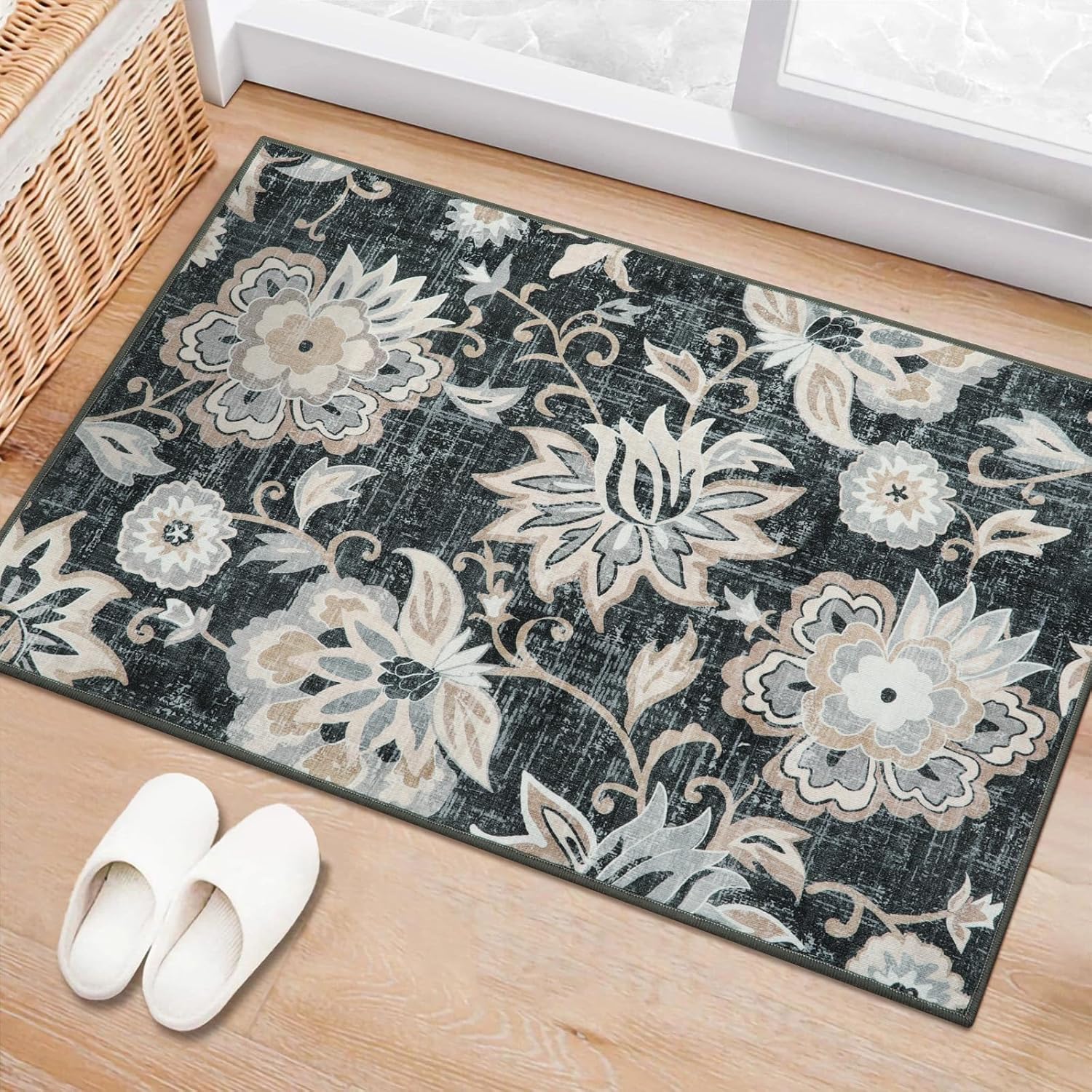 Beeiva Floral Entry Rug 2x3, Washable Kitchen Non Slip Entry Rugs for Inside House, Ultra Thin Vintage Doormat Non-Shedding Small Carpet for Bedroom Entryway Bathroom