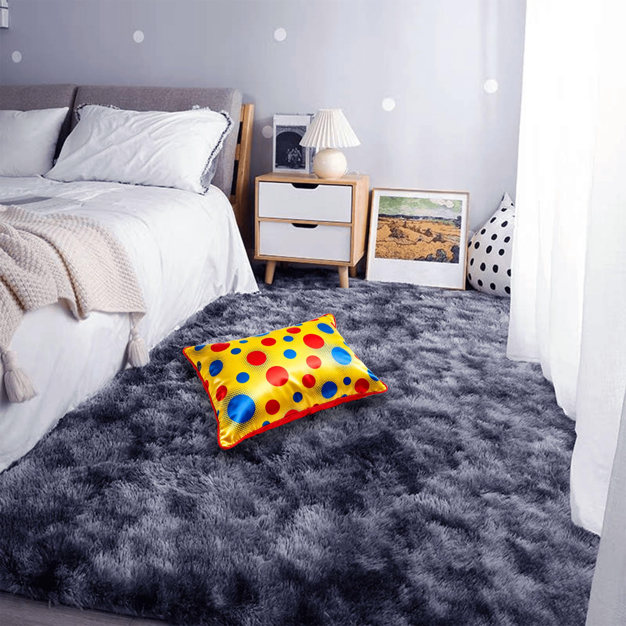 Tapis de chambre pelucheux et grand format pour isoler vos pieds du sol froid