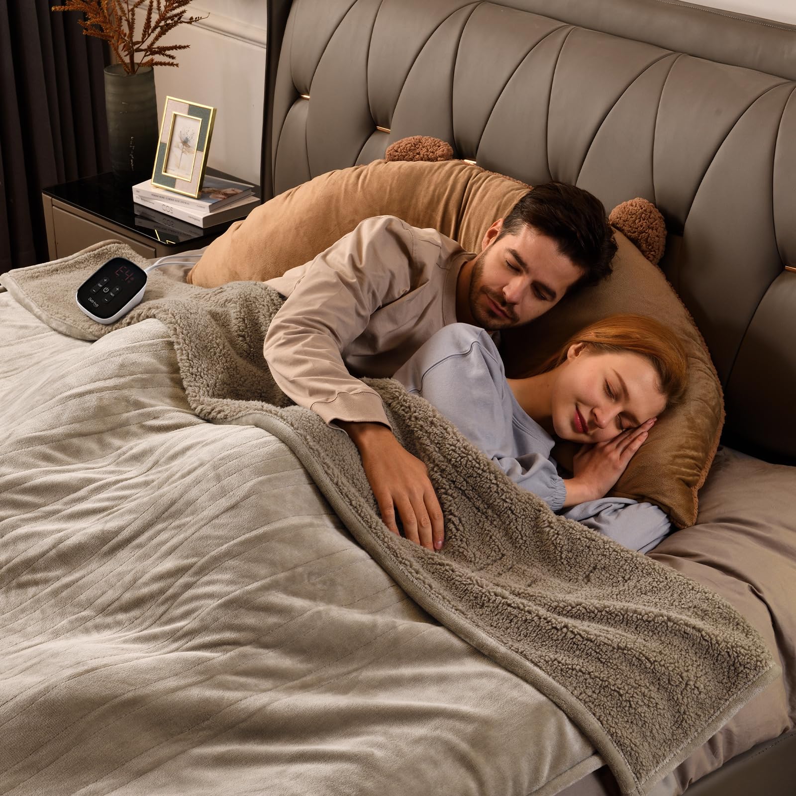 Bearhug Electric Blanket Full Size, 90°F-108°F Fast Heating Throw with 10 Heat Levels &amp; 1-12H Auto Shut-Off, Machine Washable Soft Velvet and Sherpa Heated Blanket for Bed or Couch, Taupe