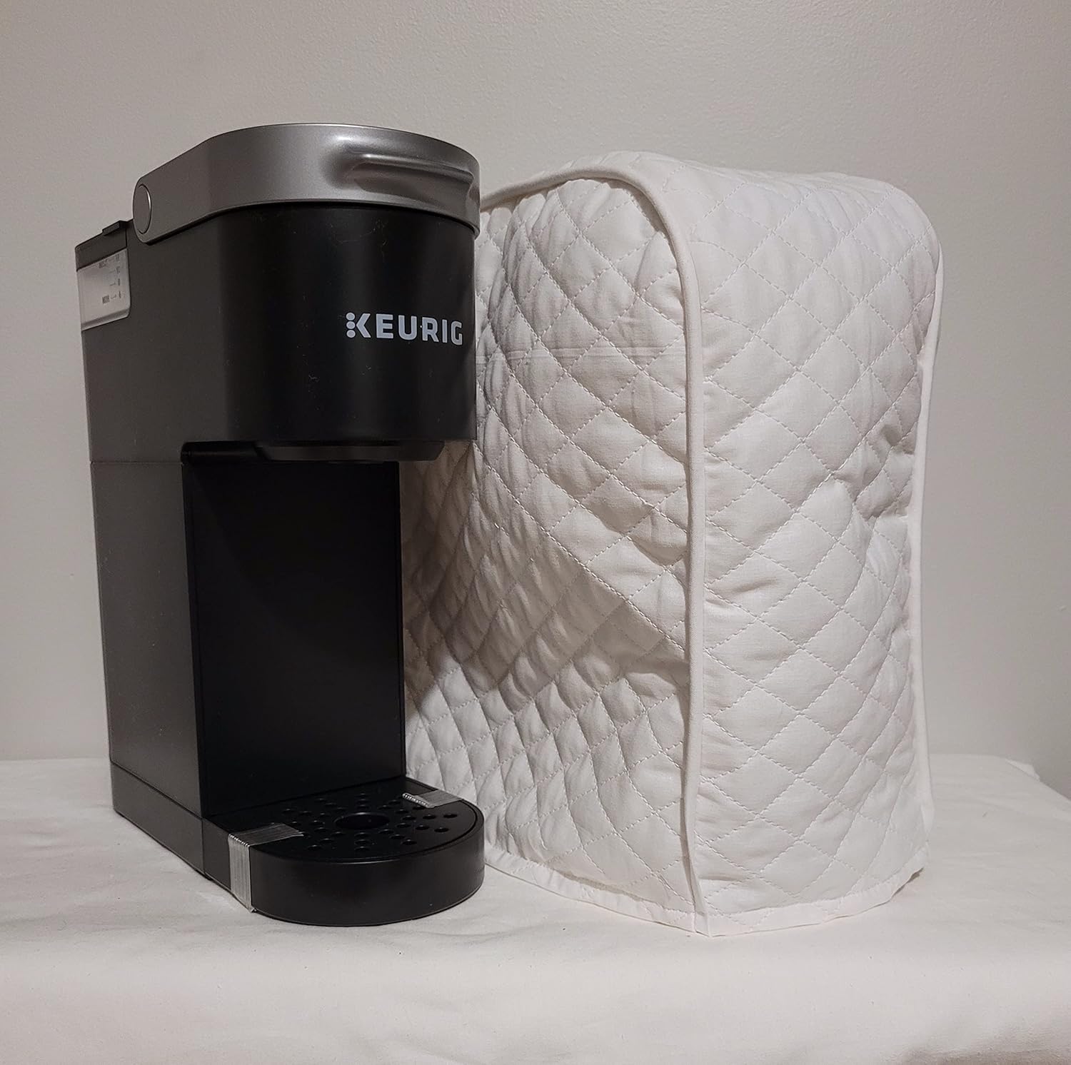 Quilted Cover Compatible with K Coffee Brewing System (K-Mini, White)