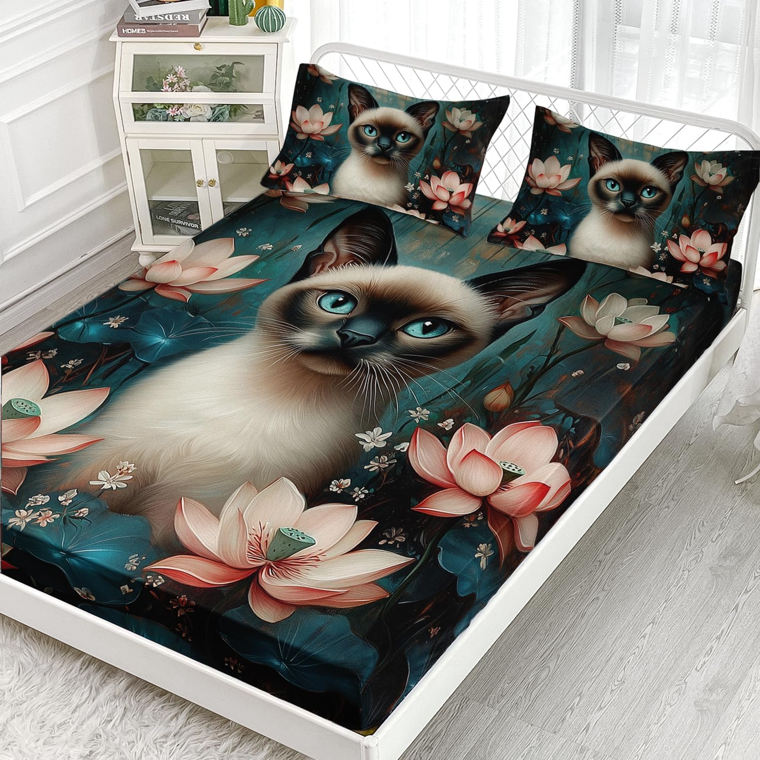 AILONEN Cartoon Cat Fitted Sheet Set for Kids Queen Size,3Pcs Kawaii Siamese Cat Bed Sheet Set Decor,Mysterious Kitten Cat Lotus Flower Animal Themed Boys Girls Fitted Sheet with 2 Pillowcases